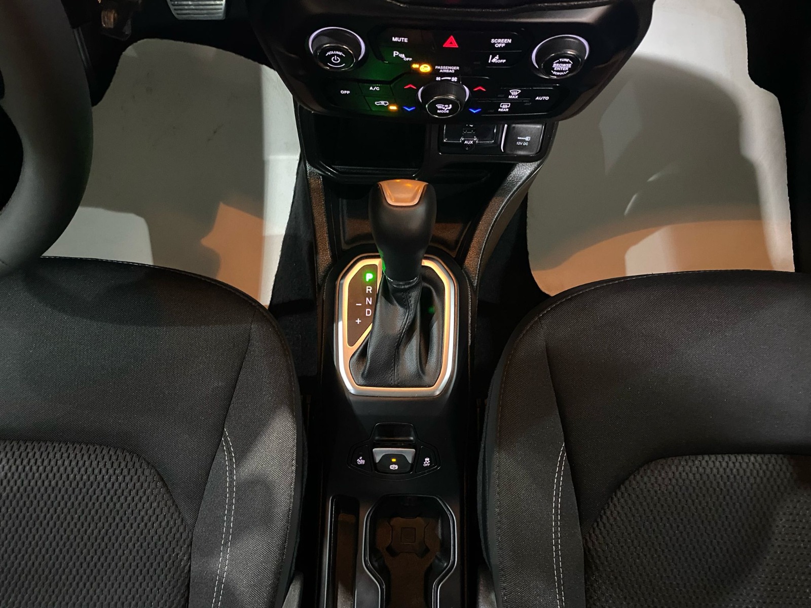 2023 MHEV Otomatik Jeep Renegade Gri Gürel Tasarım Aksesuar Otomotiv San. Tic. Ltd. Şti.