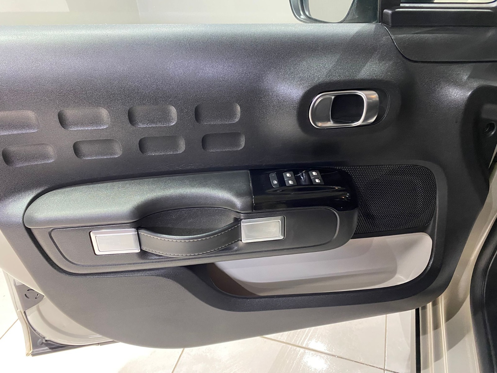 2024 Benzin Otomatik Citroen C3 Beyaz Gürel Tasarım Aksesuar Otomotiv San. Tic. Ltd. Şti.