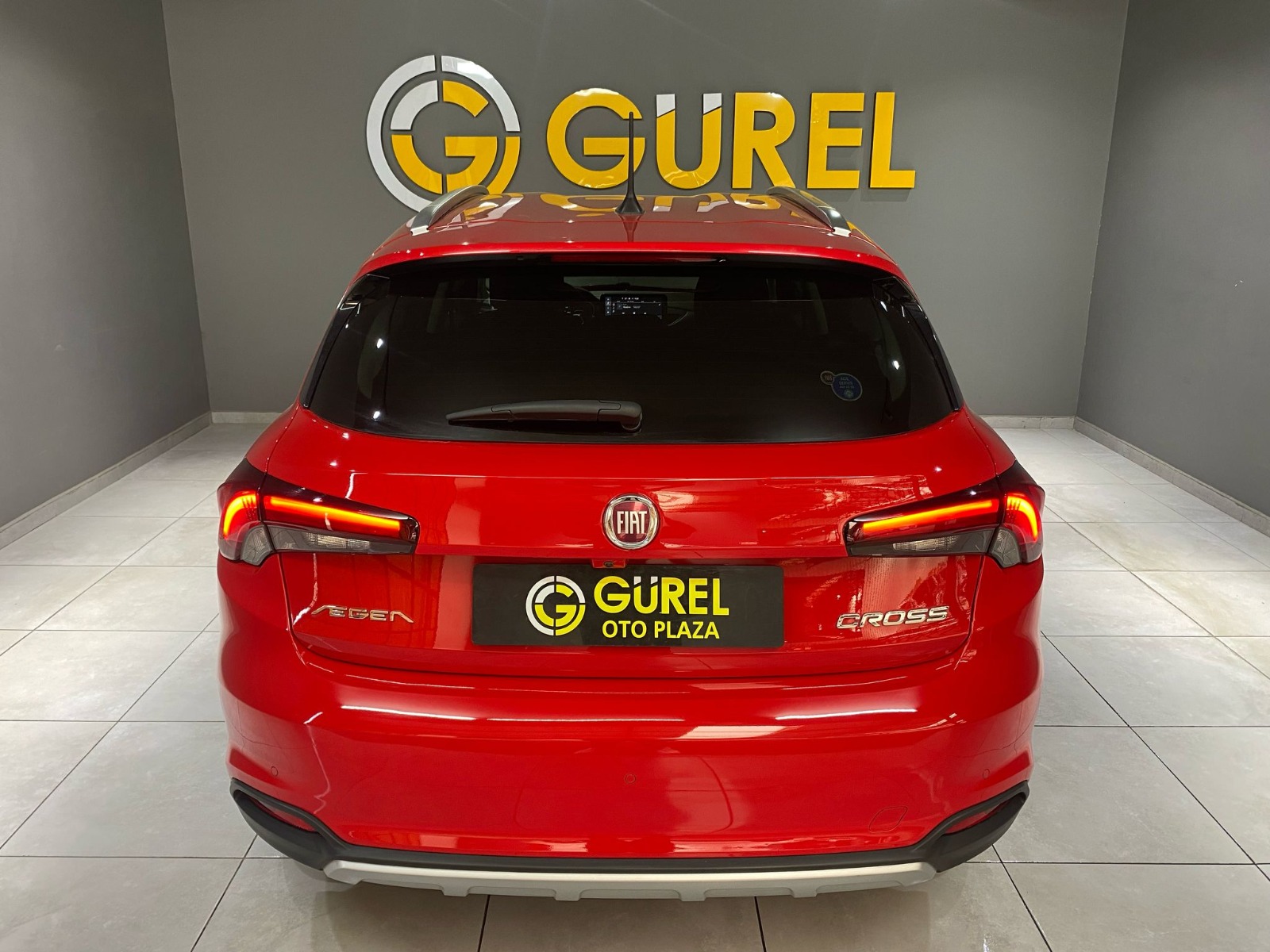 2021 Benzin Manuel Fiat Egea Kırmızı Gürel Tasarım Aksesuar Otomotiv San. Tic. Ltd. Şti.