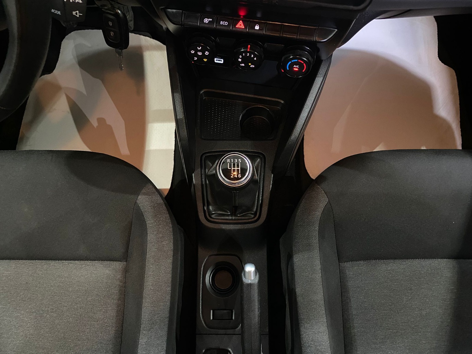 TaksitliOto.Net | 2.El Dacia Duster SUV 1.0 Tce Comfort | Manuel & Benzin | Mavi | İzmir.2el 2021 Benzin Manuel Dacia Duster Mavi Gürel Tasarım Aksesuar Otomotiv San. Tic. Ltd. Şti.