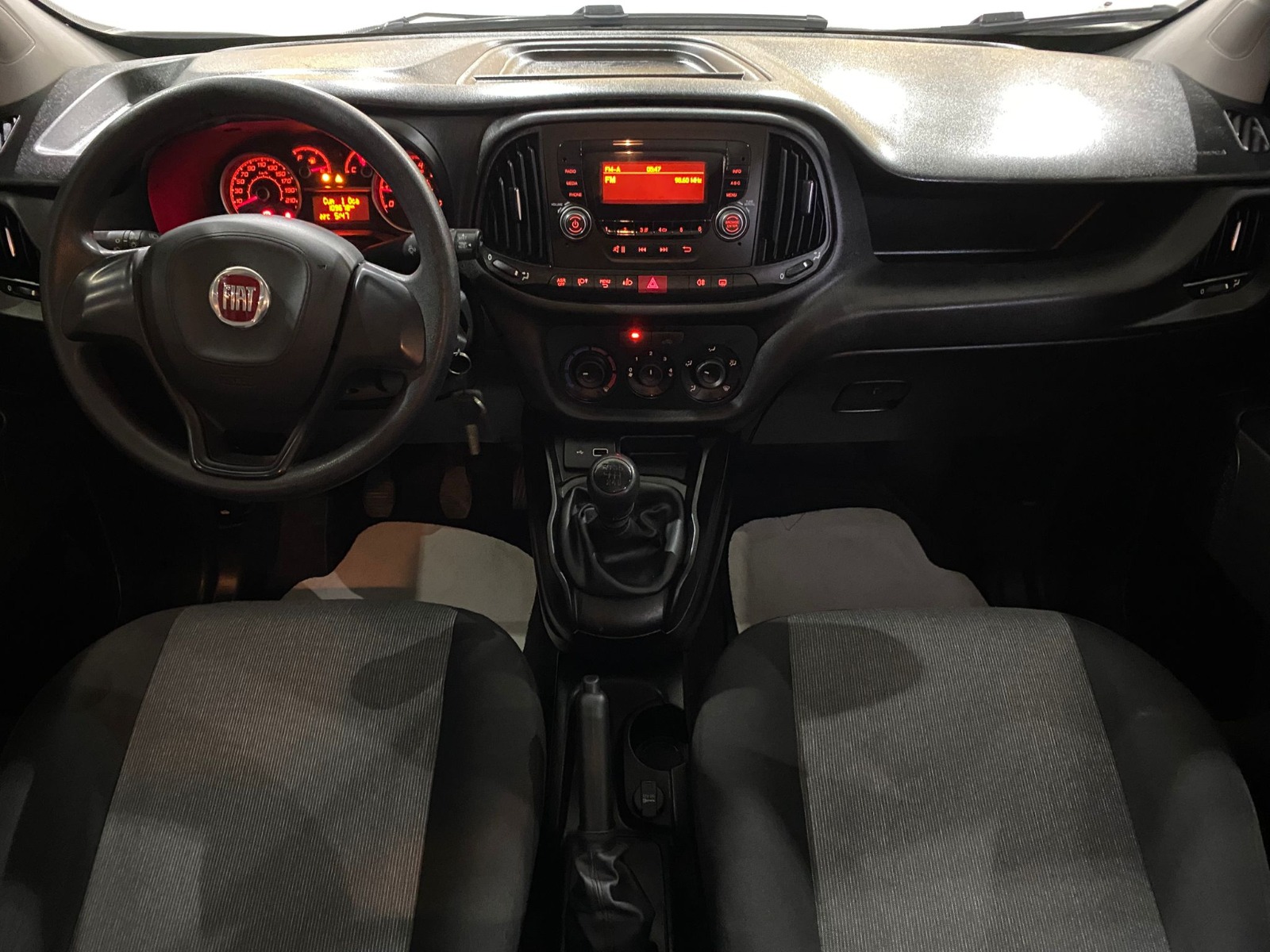 2022 Dizel Manuel Fiat Doblo Beyaz Gürel Tasarım Aksesuar Otomotiv San. Tic. Ltd. Şti.