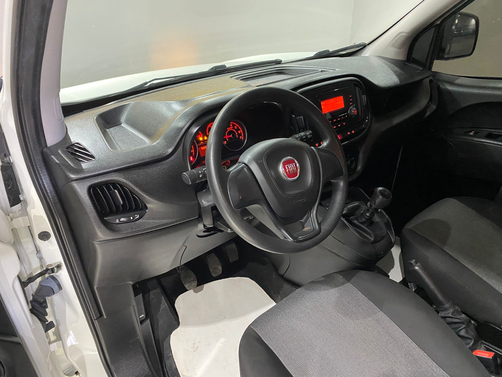 2022 Dizel Manuel Fiat Doblo Beyaz Gürel Tasarım Aksesuar Otomotiv San. Tic. Ltd. Şti.