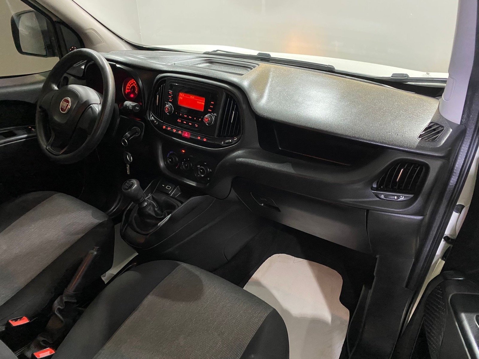 2022 Dizel Manuel Fiat Doblo Beyaz Gürel Tasarım Aksesuar Otomotiv San. Tic. Ltd. Şti.