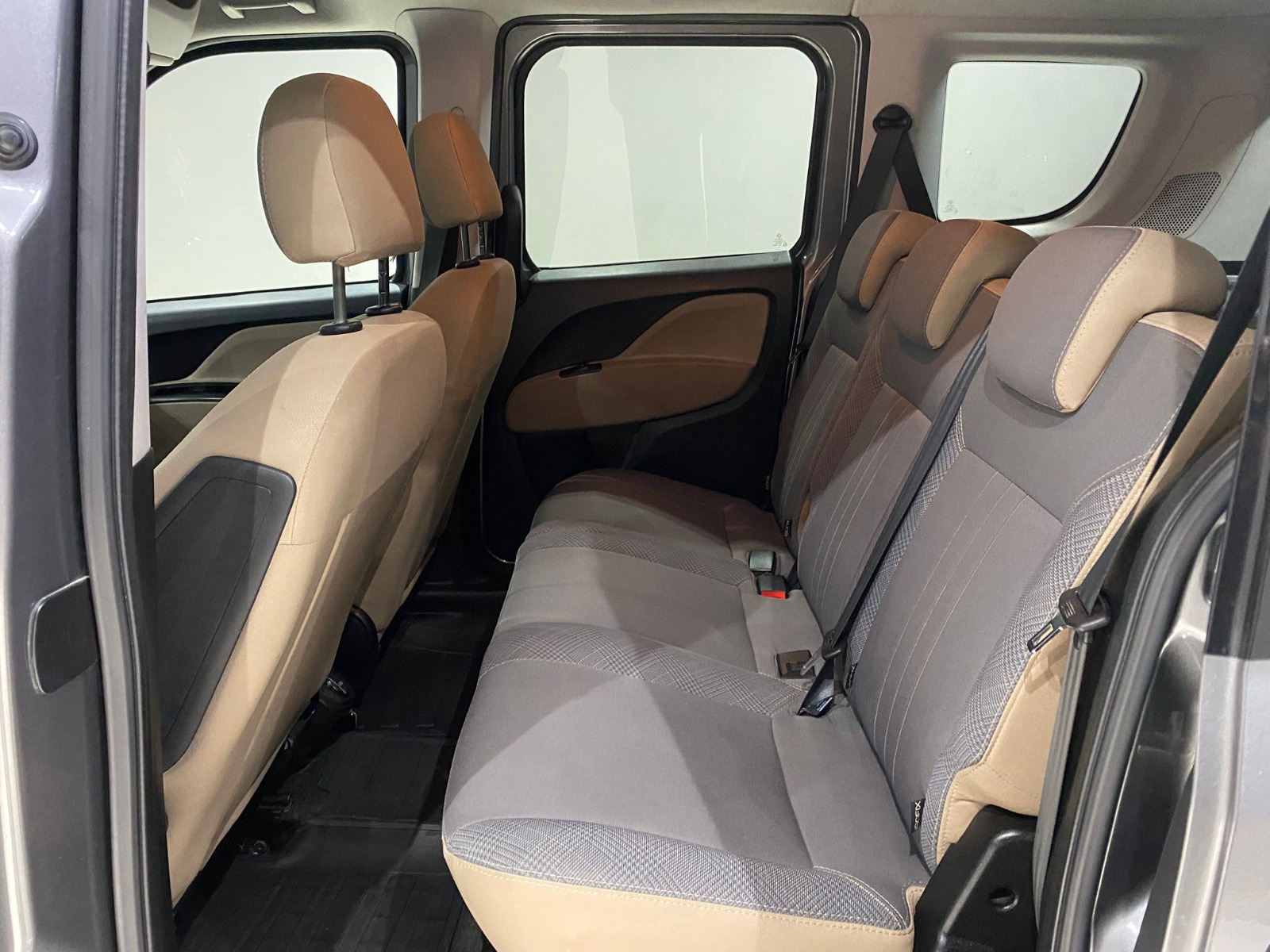 2021 Dizel Manuel Fiat Doblo Gri Gürel Tasarım Aksesuar Otomotiv San. Tic. Ltd. Şti.