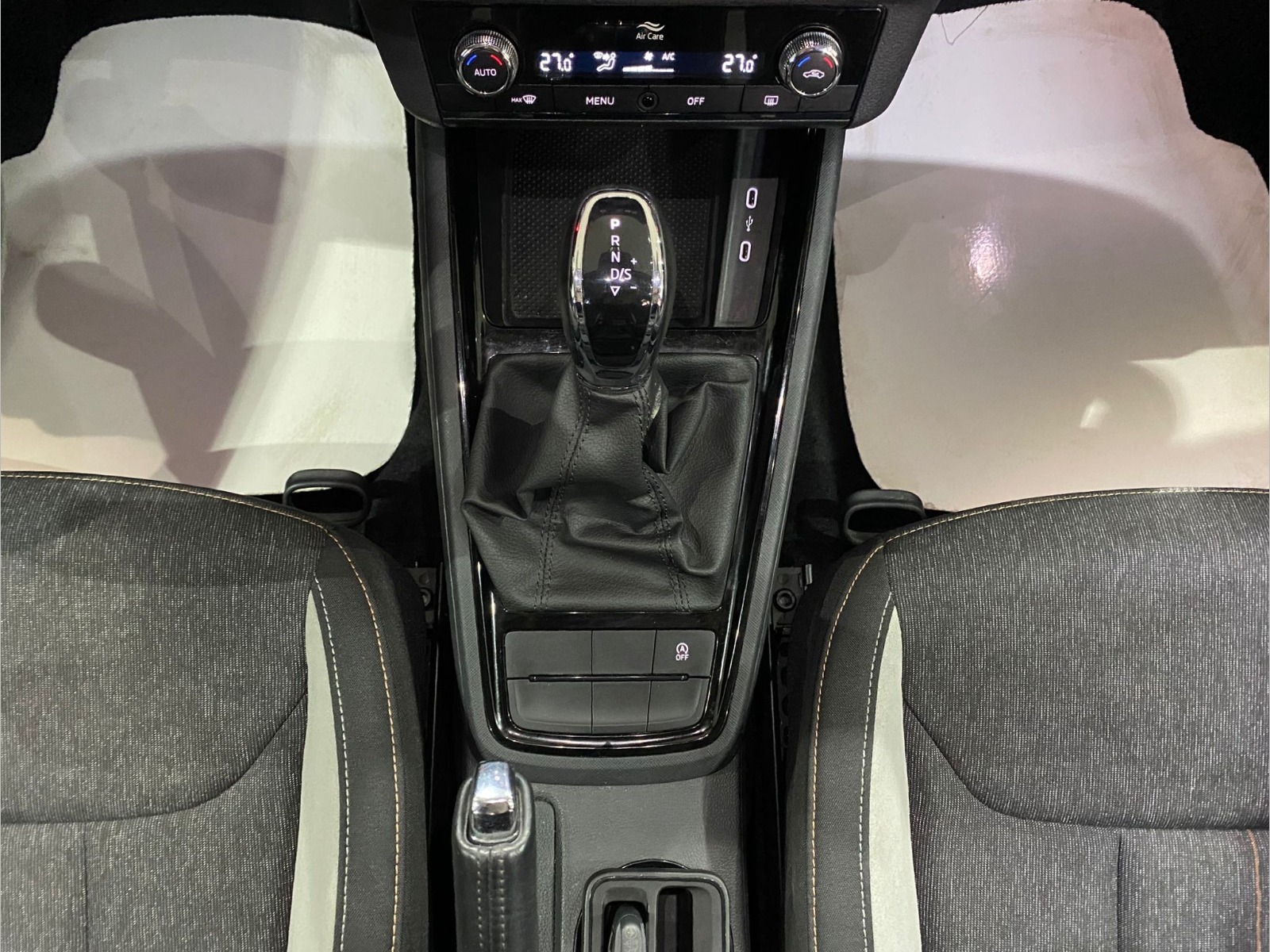 2022 Benzin Otomatik Skoda Scala Gri Gürel Tasarım Aksesuar Otomotiv San. Tic. Ltd. Şti.