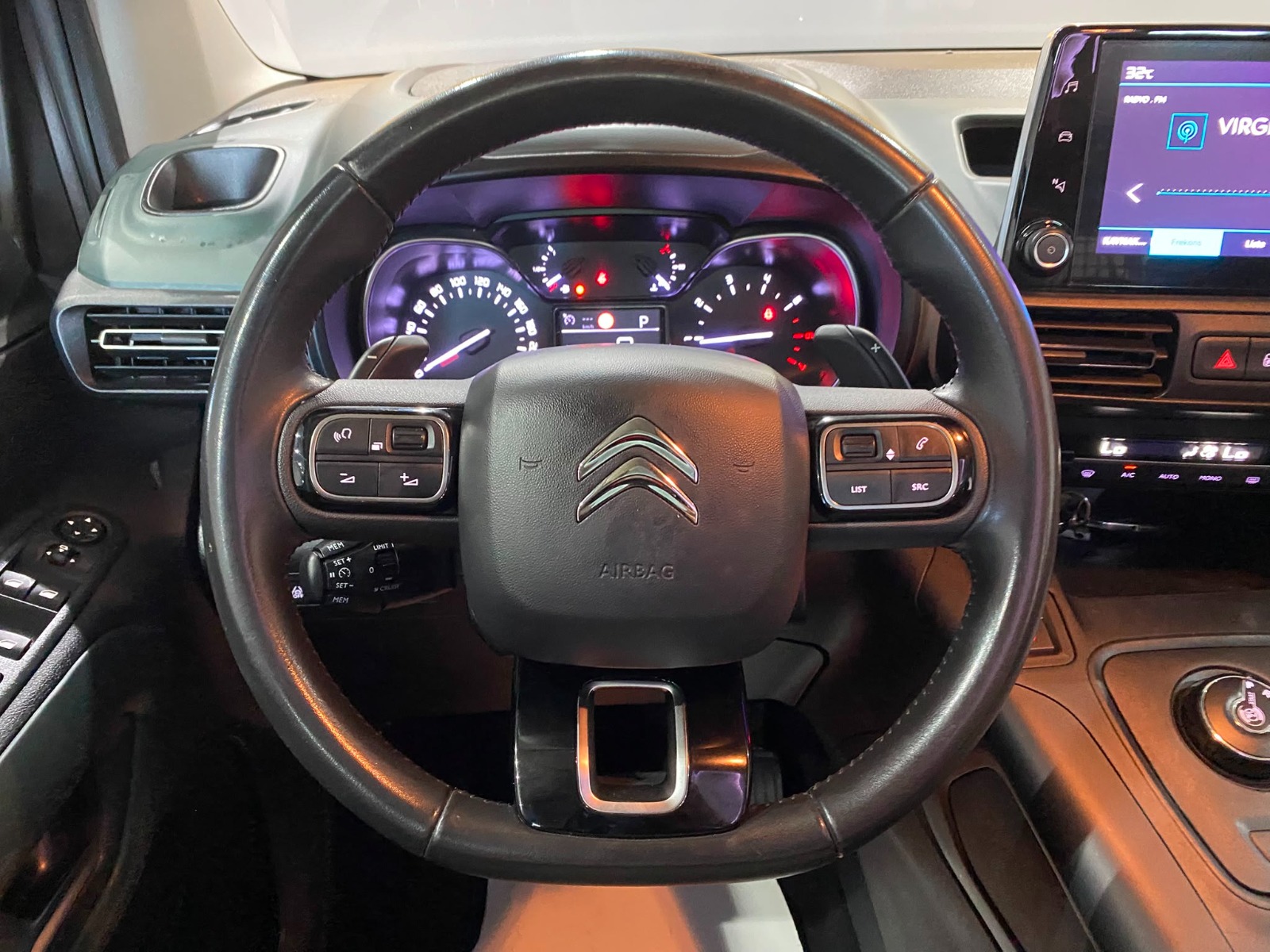 2023 Dizel Otomatik Citroen Berlingo Gri Gürel Tasarım Aksesuar Otomotiv San. Tic. Ltd. Şti.