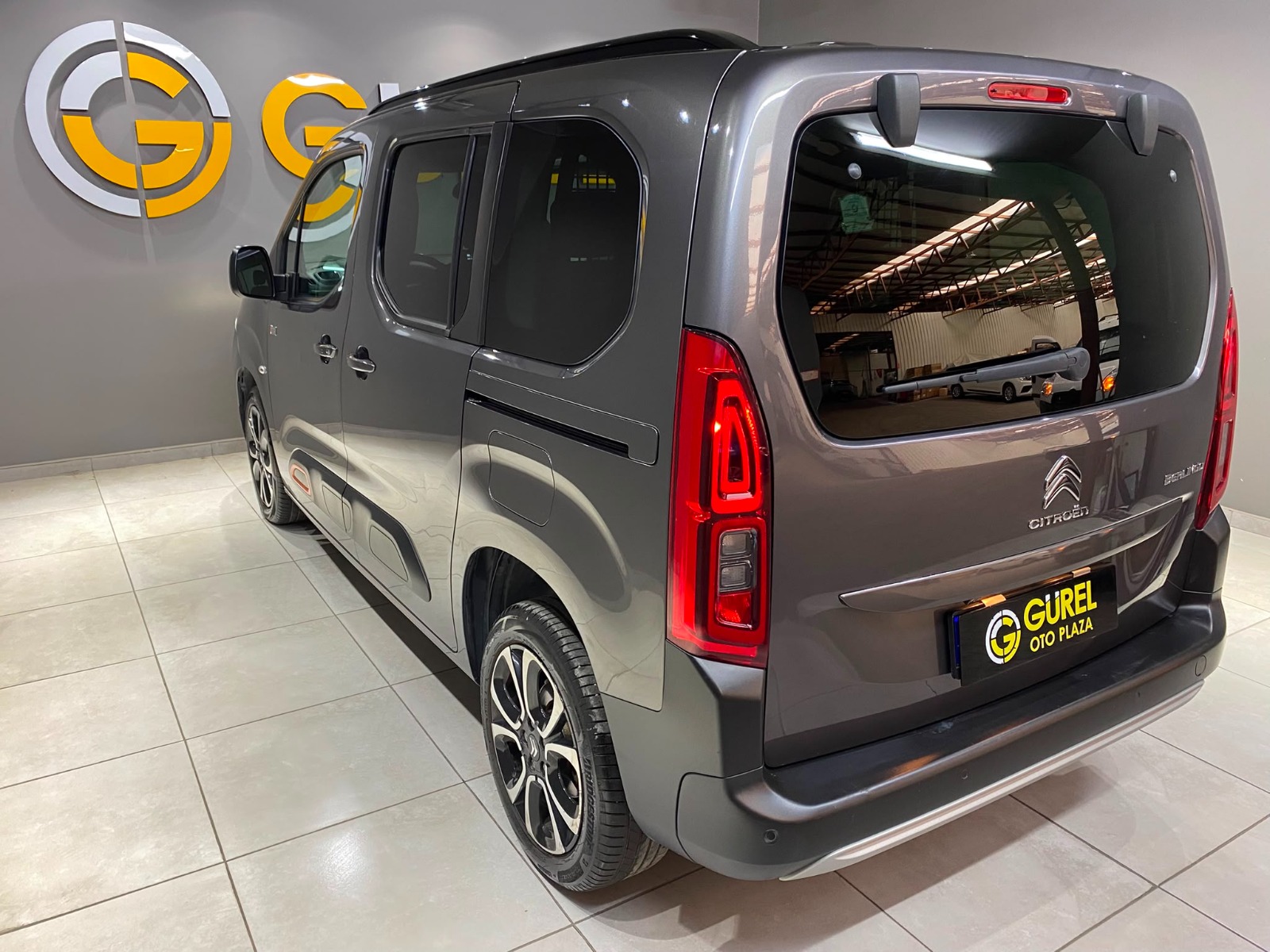 2023 Dizel Otomatik Citroen Berlingo Gri Gürel Tasarım Aksesuar Otomotiv San. Tic. Ltd. Şti.