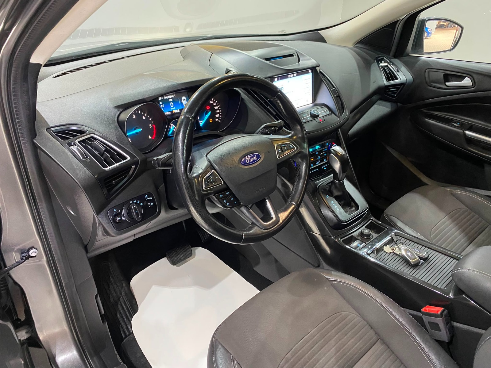 2017 Dizel Otomatik Ford Kuga Gri Gürel Tasarım Aksesuar Otomotiv San. Tic. Ltd. Şti.