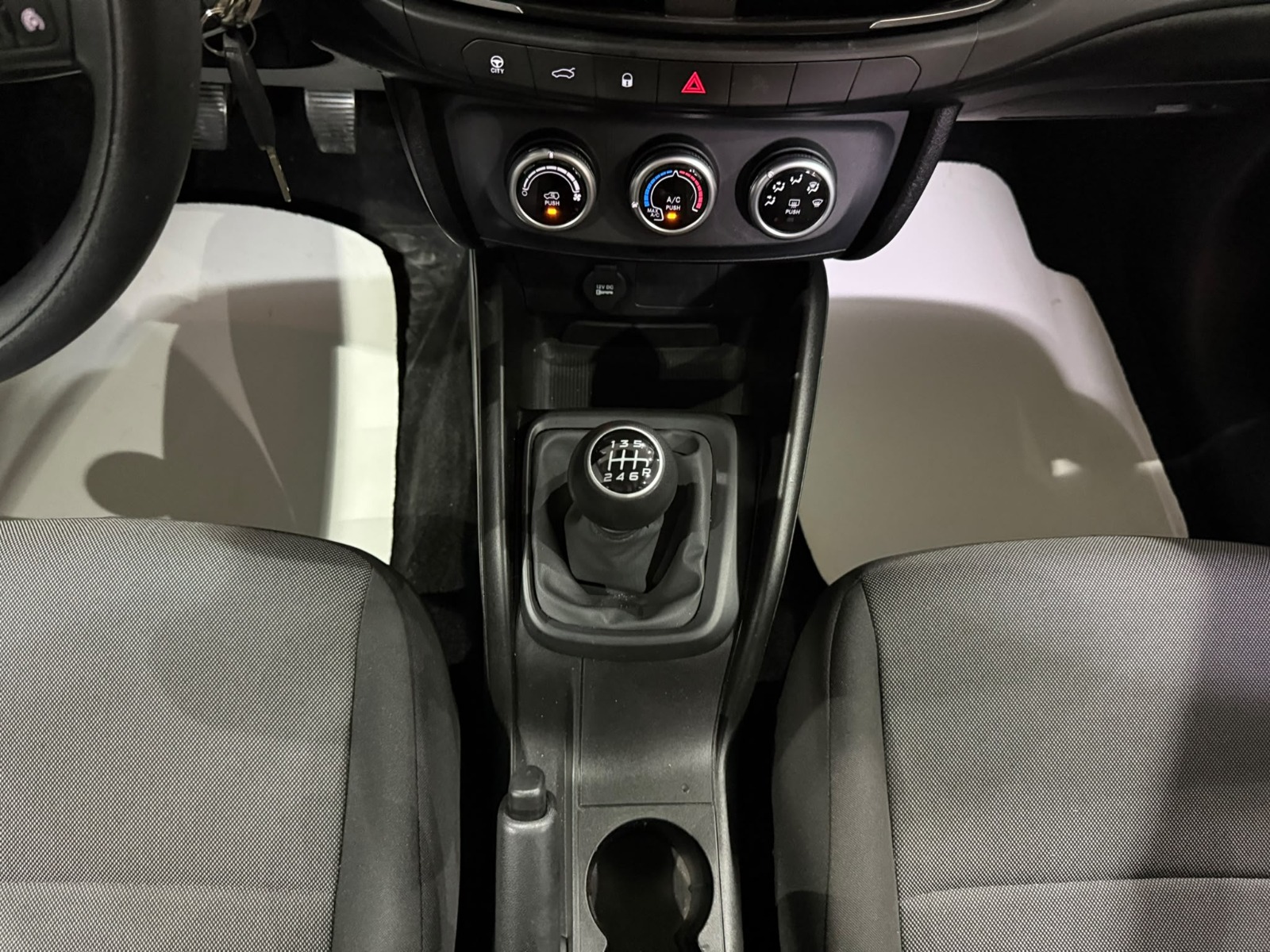2025 Benzin Manuel Fiat Egea Mavi Gürel Tasarım Aksesuar Otomotiv San. Tic. Ltd. Şti.