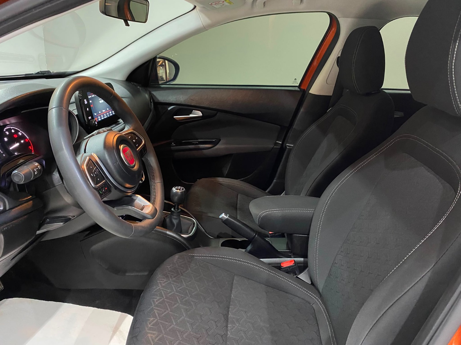 2022 Benzin Manuel Fiat Egea Cross Turuncu Gürel Tasarım Aksesuar Otomotiv San. Tic. Ltd. Şti.