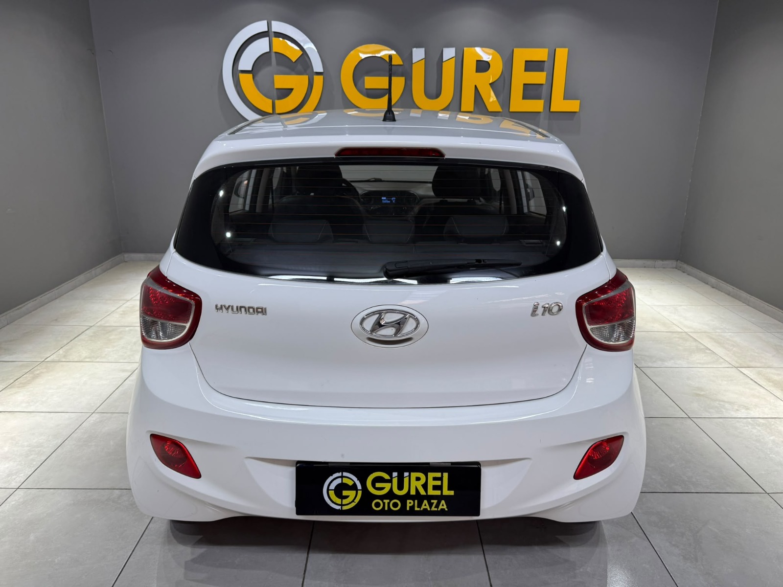2014 Benzin Otomatik Hyundai i10 Beyaz Gürel Tasarım Aksesuar Otomotiv San. Tic. Ltd. Şti.