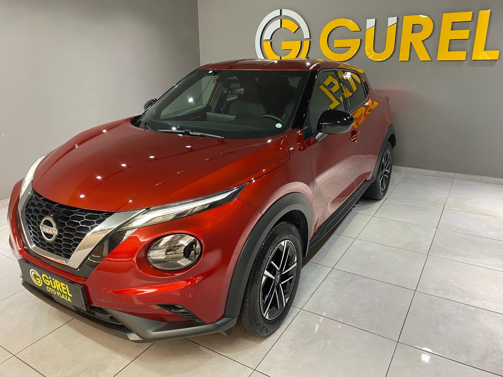 2024 Benzin Otomatik Nissan Juke Kırmızı Gürel Tasarım Aksesuar Otomotiv San. Tic. Ltd. Şti.