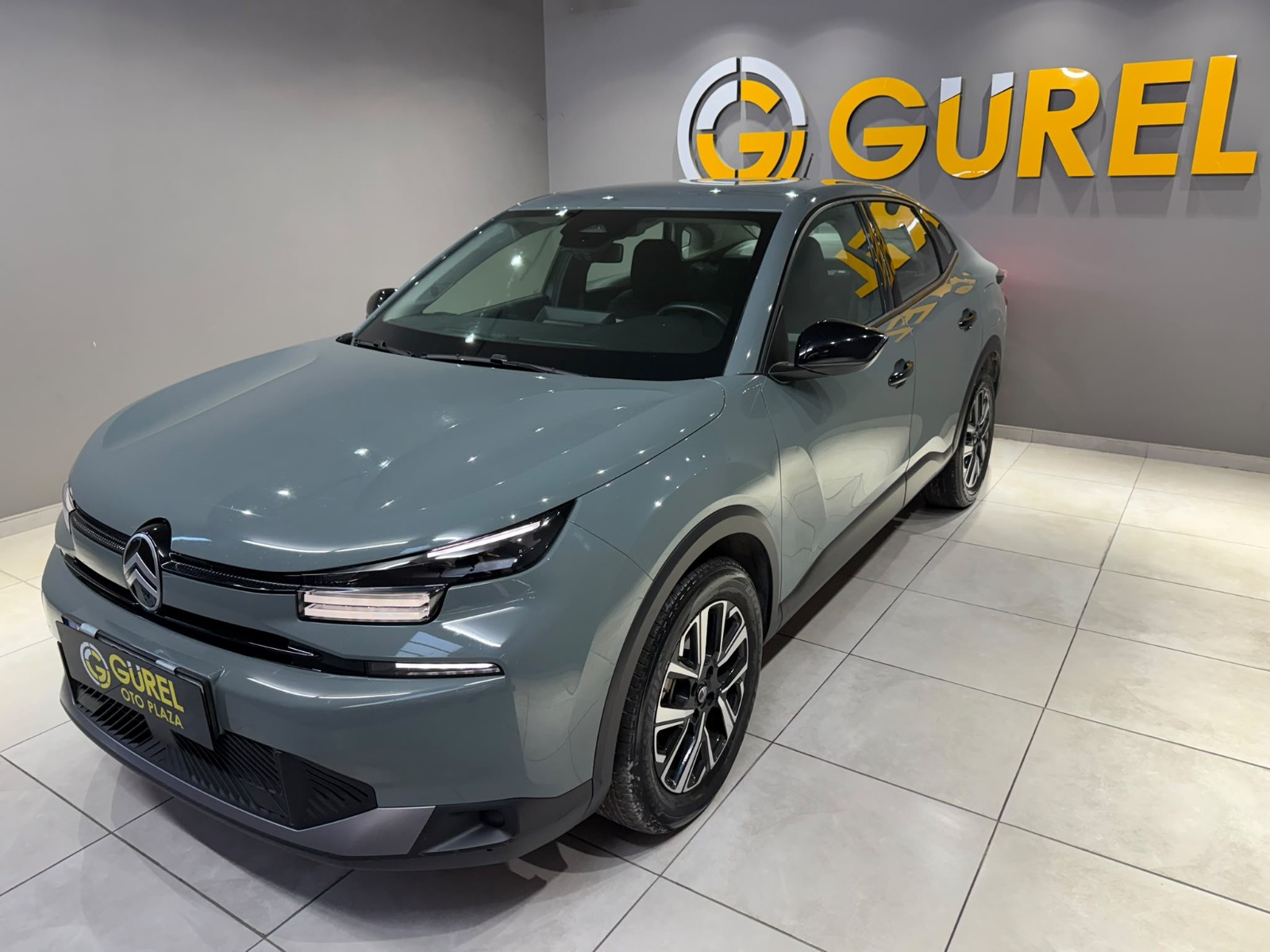 2025 Benzin Otomatik Citroen C4 X Yeşil Gürel Tasarım Aksesuar Otomotiv San. Tic. Ltd. Şti.