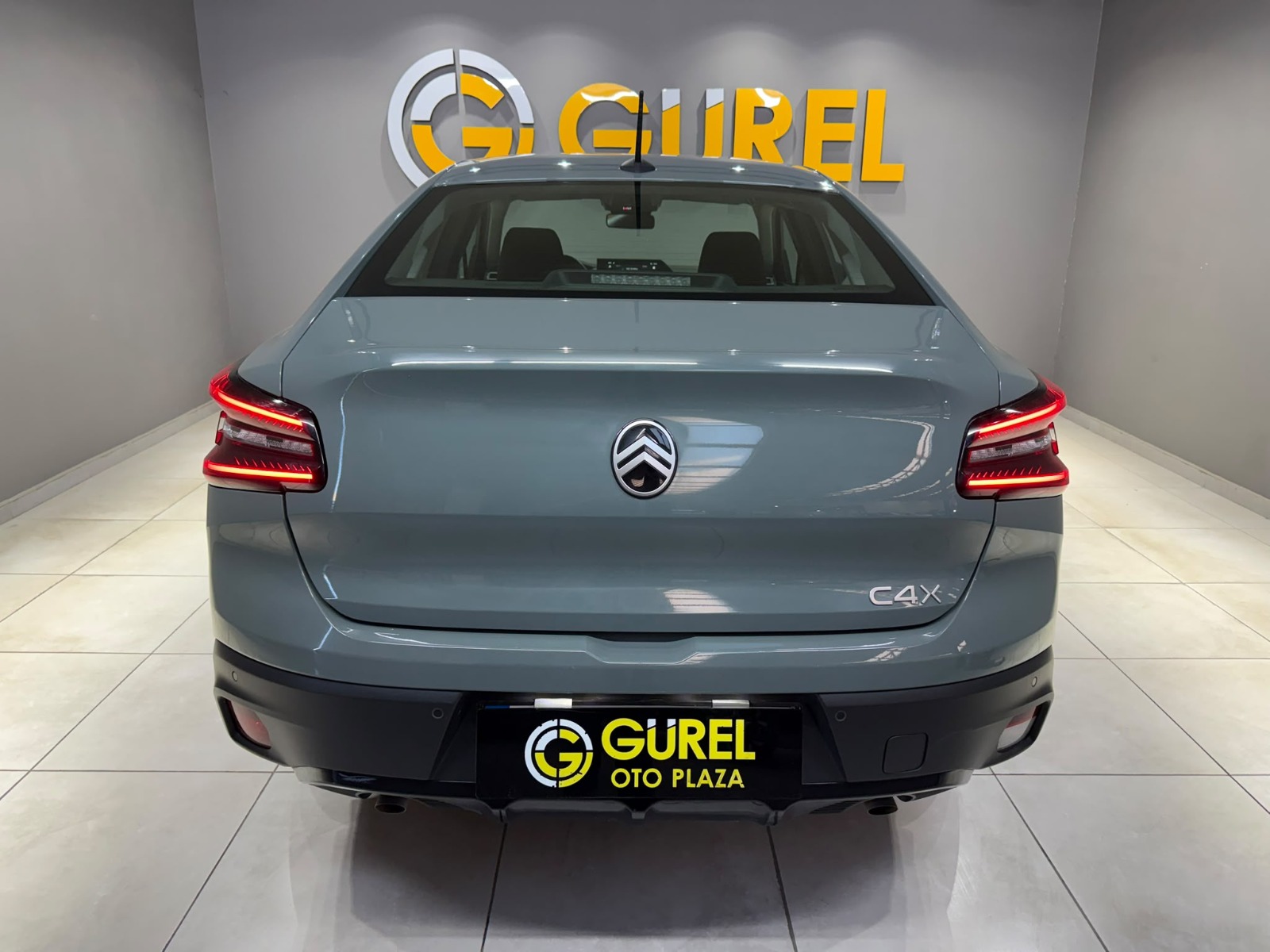 2025 Benzin Otomatik Citroen C4 X Yeşil Gürel Tasarım Aksesuar Otomotiv San. Tic. Ltd. Şti.