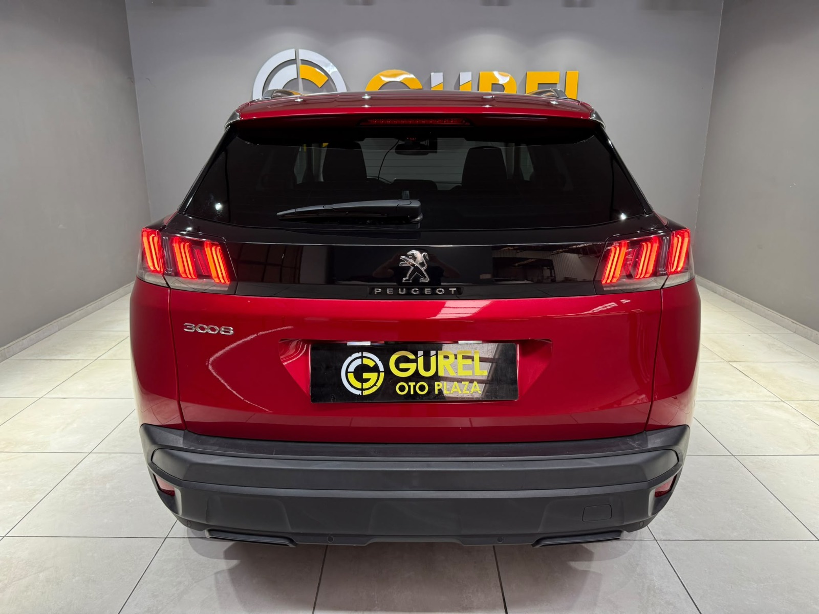 2020 Benzin Otomatik Peugeot 3008 Kırmızı Gürel Tasarım Aksesuar Otomotiv San. Tic. Ltd. Şti.