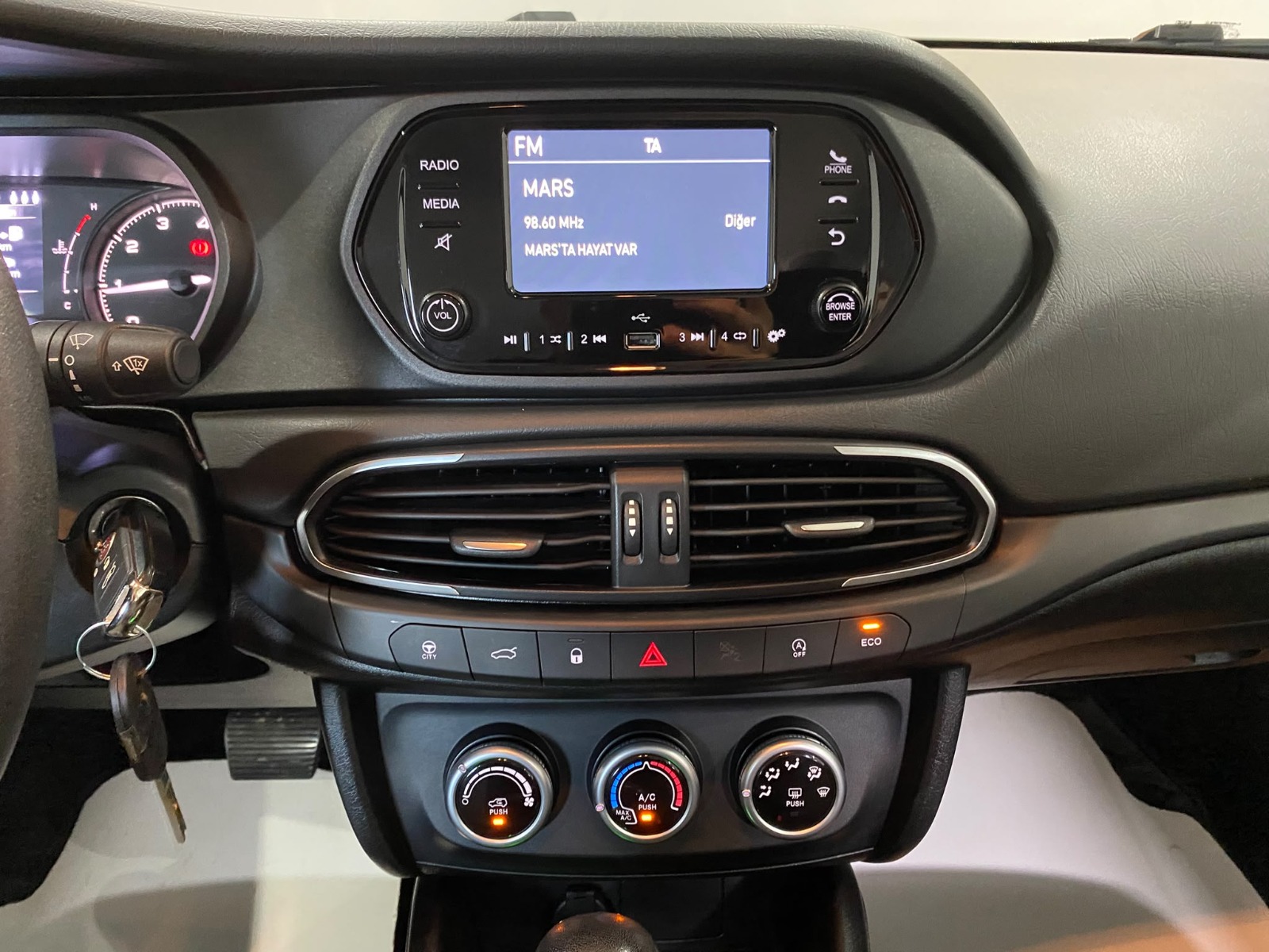 2025 Dizel Otomatik Fiat Egea Beyaz Gürel Tasarım Aksesuar Otomotiv San. Tic. Ltd. Şti.