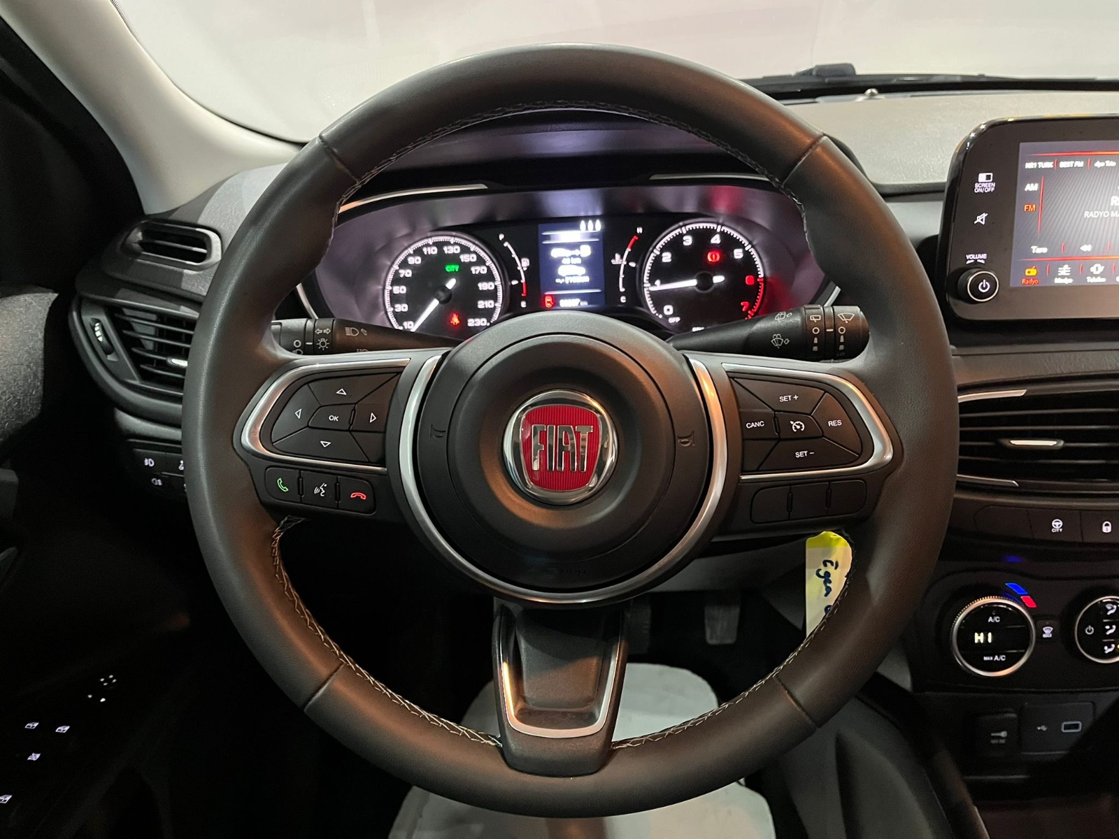 2021 Benzin Manuel Fiat Egea Kırmızı Gürel Tasarım Aksesuar Otomotiv San. Tic. Ltd. Şti.