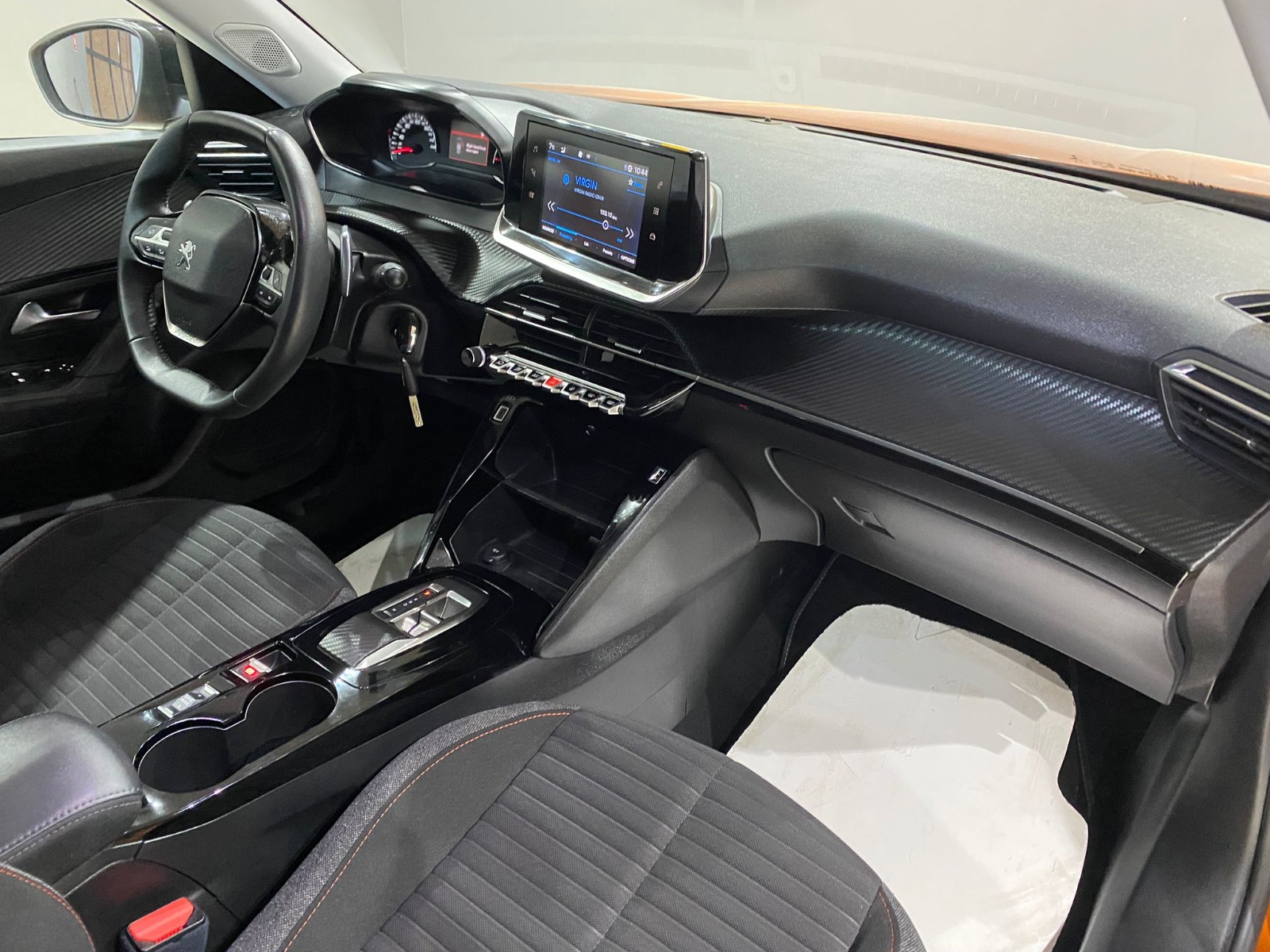 2022 Dizel Otomatik Peugeot 2008 Turuncu Gürel Tasarım Aksesuar Otomotiv San. Tic. Ltd. Şti.