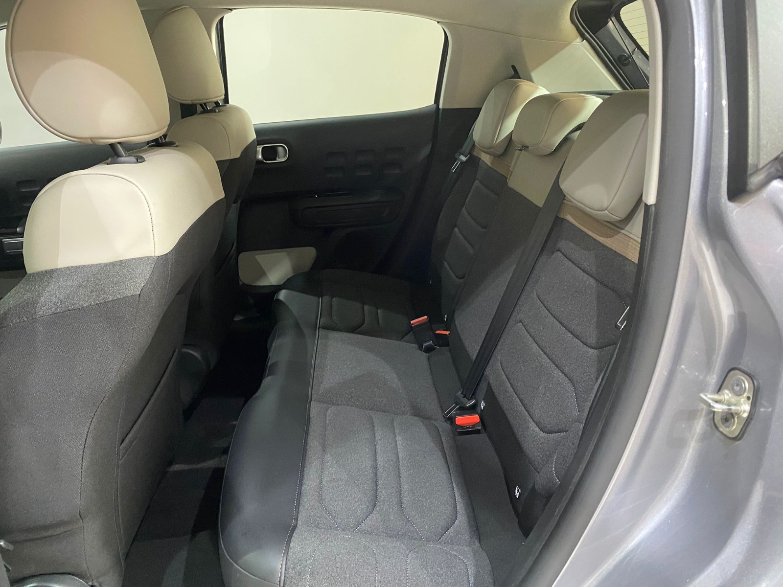 2022 Benzin Otomatik Citroen C3 Gri Gürel Tasarım Aksesuar Otomotiv San. Tic. Ltd. Şti.