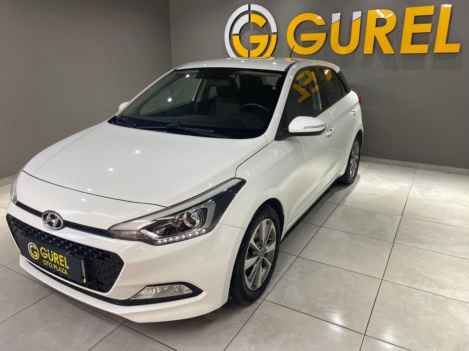 2017 Benzin Manuel Hyundai i20 Beyaz Gürel Tasarım Aksesuar Otomotiv San. Tic. Ltd. Şti.