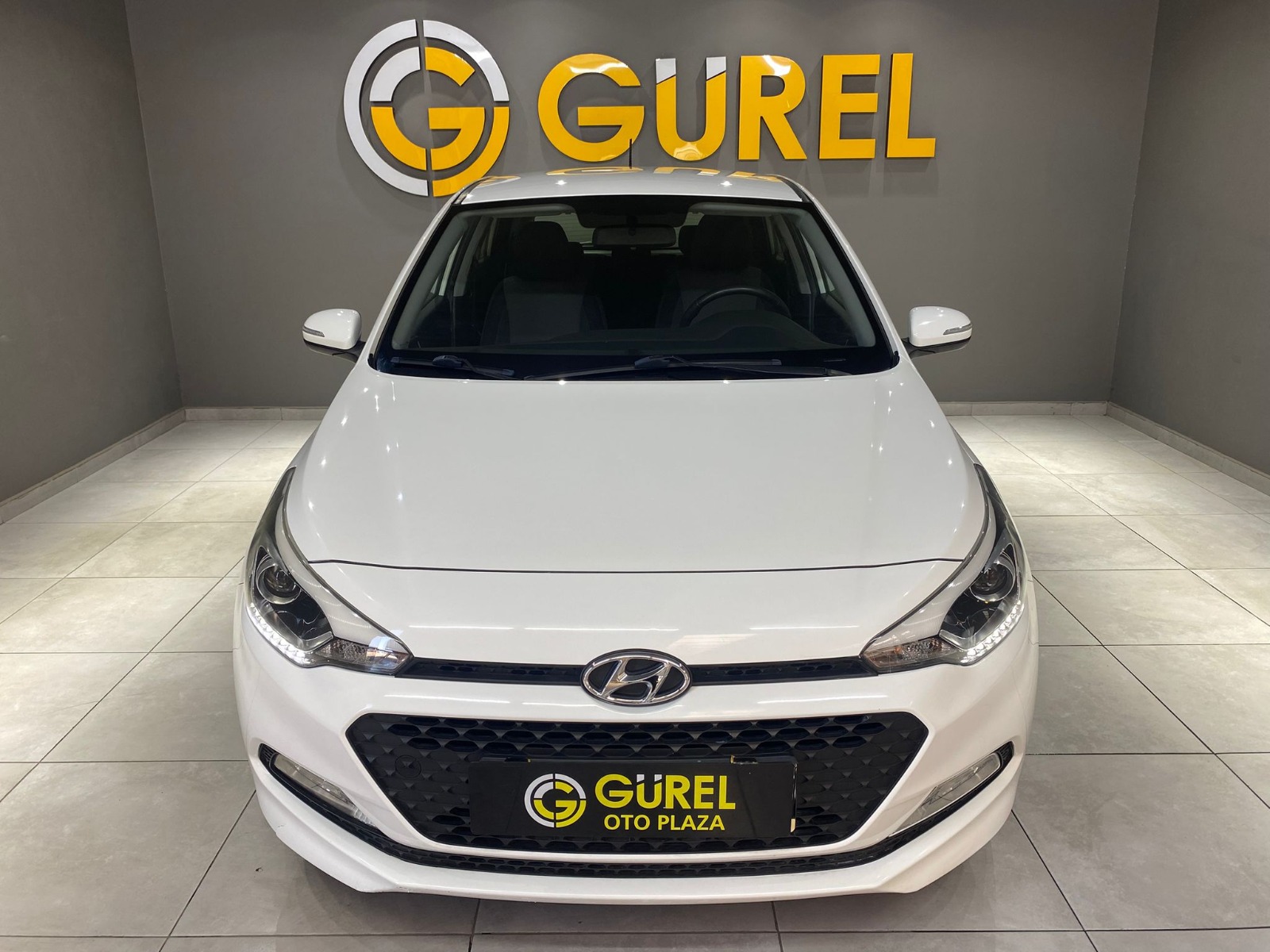 2017 Benzin Manuel Hyundai i20 Beyaz Gürel Tasarım Aksesuar Otomotiv San. Tic. Ltd. Şti.