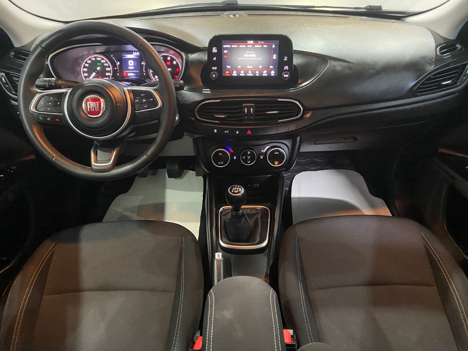 2021 Benzin Manuel Fiat Egea Siyah Gürel Tasarım Aksesuar Otomotiv San. Tic. Ltd. Şti.