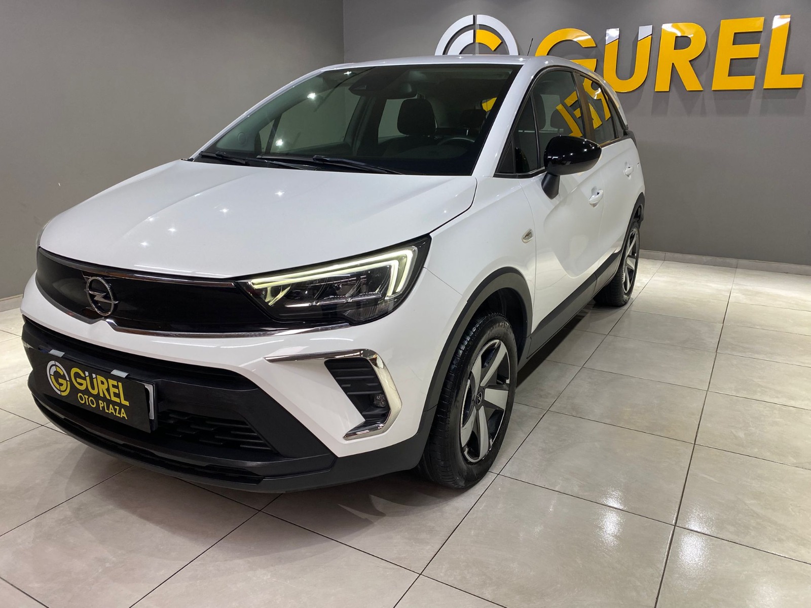 2022 Benzin Otomatik Opel Crossland Beyaz Gürel Tasarım Aksesuar Otomotiv San. Tic. Ltd. Şti.