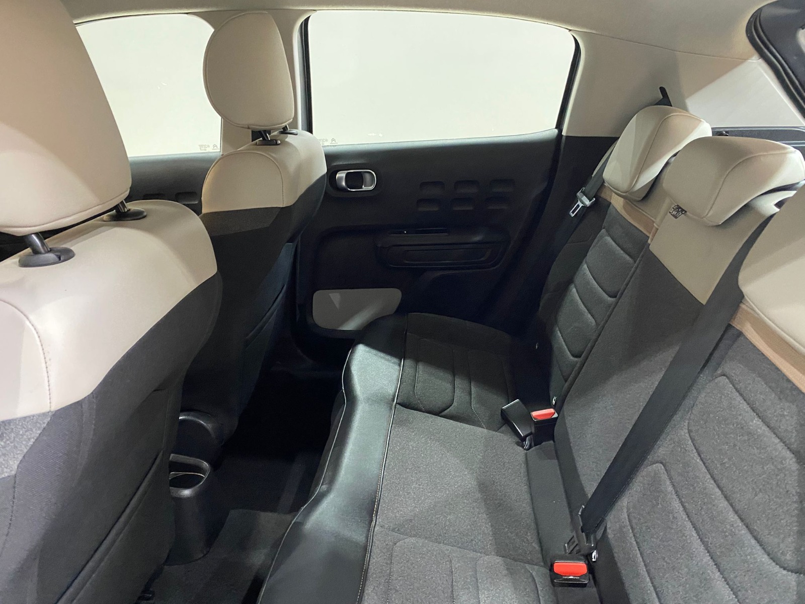 2023 Benzin Otomatik Citroen C3 Gri Gürel Tasarım Aksesuar Otomotiv San. Tic. Ltd. Şti.