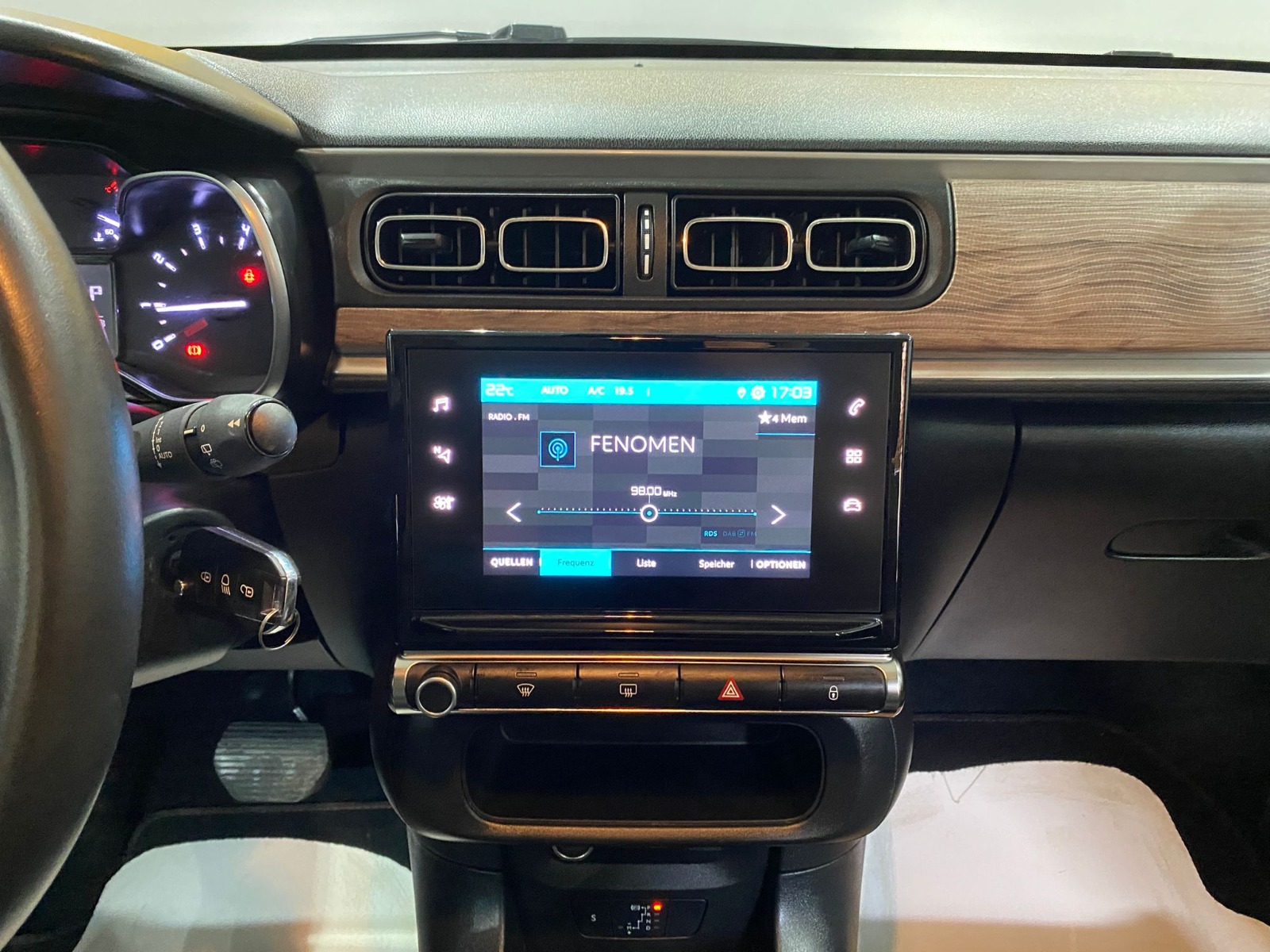 2023 Benzin Otomatik Citroen C3 Gri Gürel Tasarım Aksesuar Otomotiv San. Tic. Ltd. Şti.