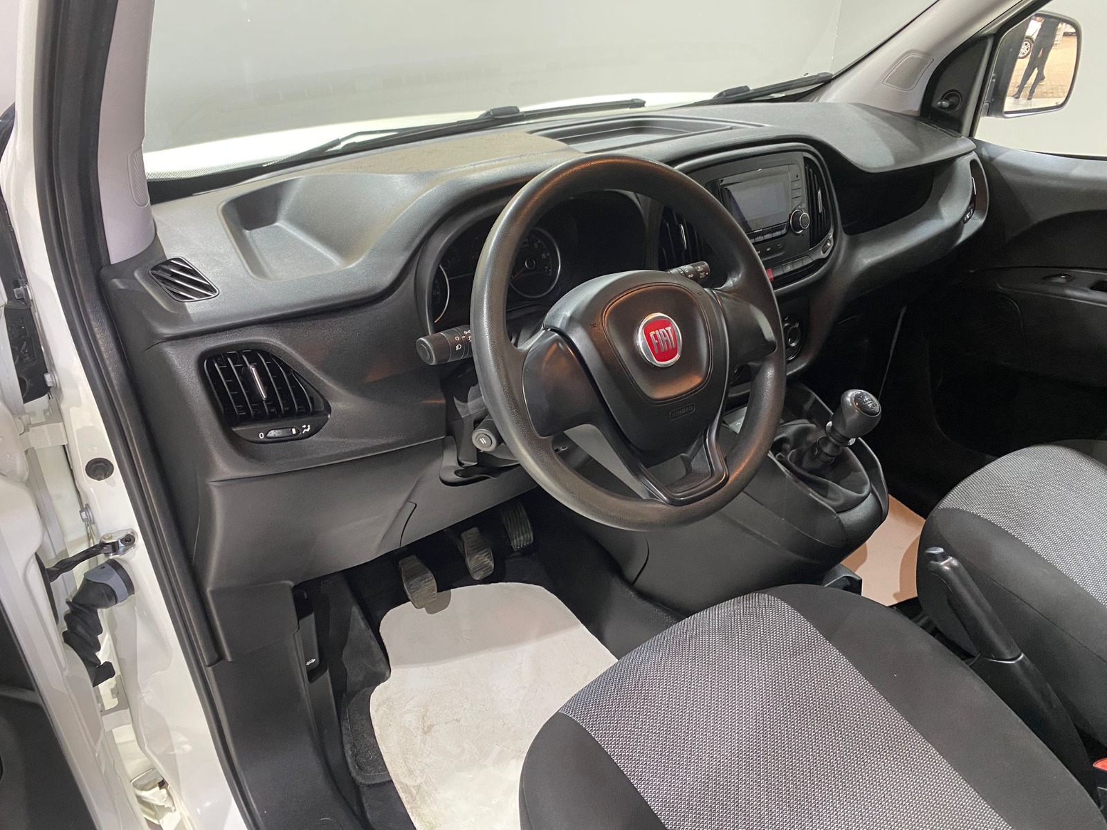 2023 Dizel Manuel Fiat Doblo Beyaz Gürel Tasarım Aksesuar Otomotiv San. Tic. Ltd. Şti.