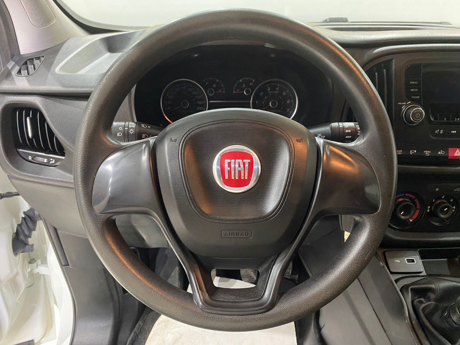 2023 Dizel Manuel Fiat Doblo Beyaz Gürel Tasarım Aksesuar Otomotiv San. Tic. Ltd. Şti.