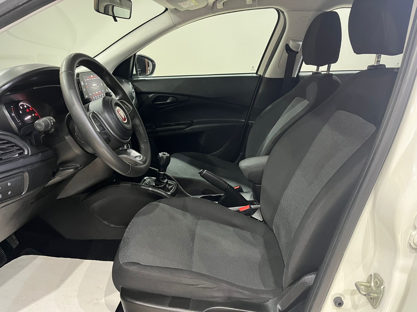 2022 Dizel Manuel Fiat Egea Beyaz Gürel Tasarım Aksesuar Otomotiv San. Tic. Ltd. Şti.