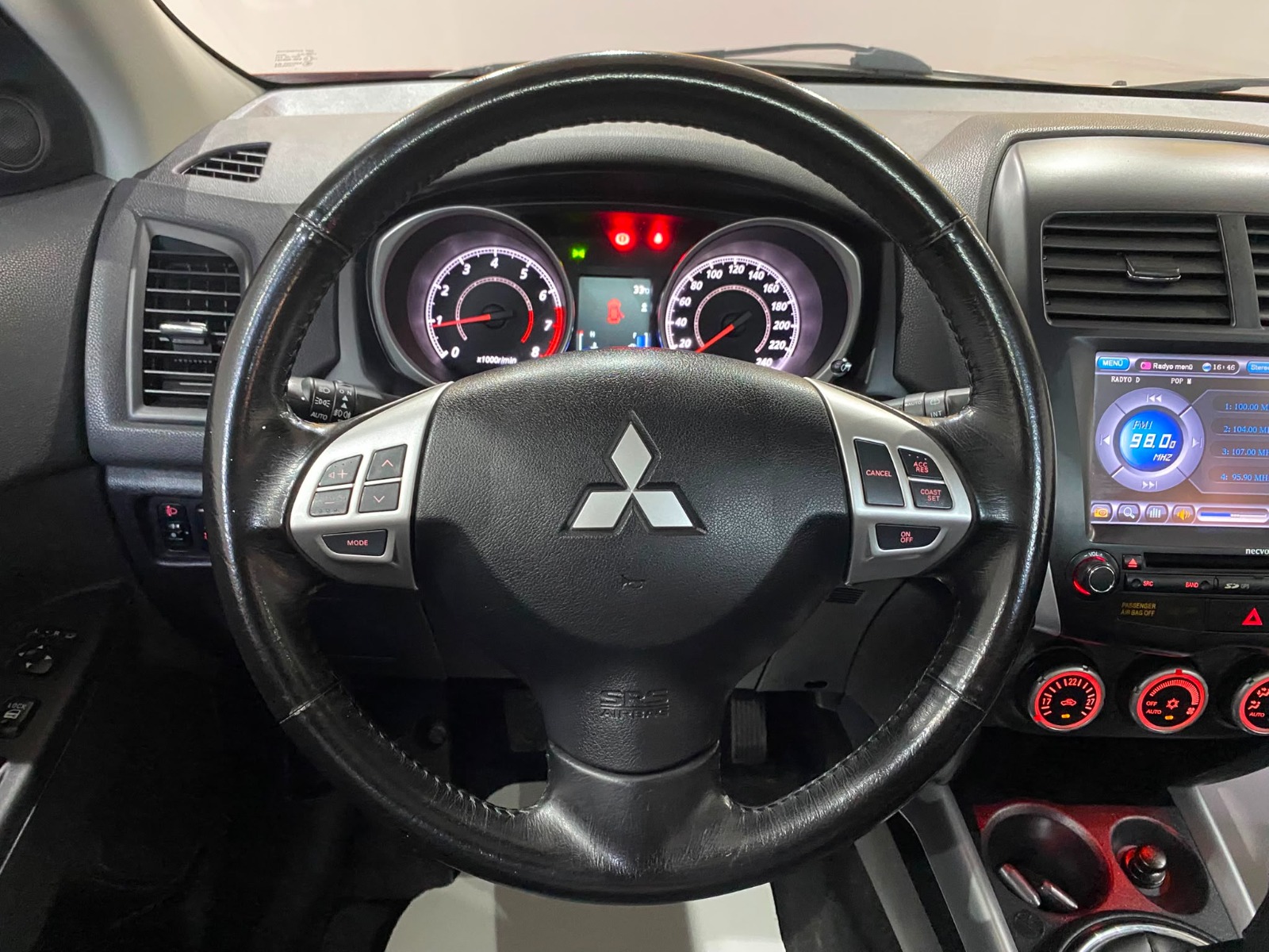 2011 Benzin Manuel Mitsubishi ASX Kırmızı Gürel Tasarım Aksesuar Otomotiv San. Tic. Ltd. Şti.