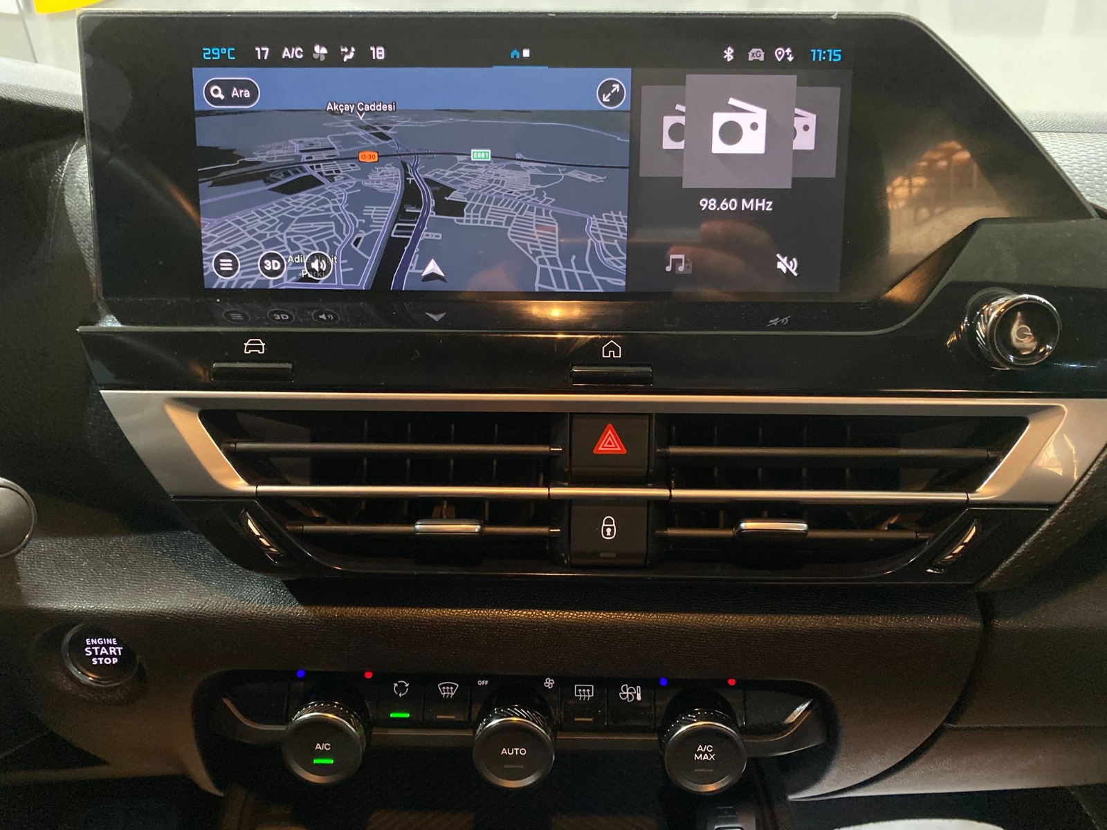 2024 Benzin Otomatik Citroen C4 X Gri Gürel Tasarım Aksesuar Otomotiv San. Tic. Ltd. Şti.