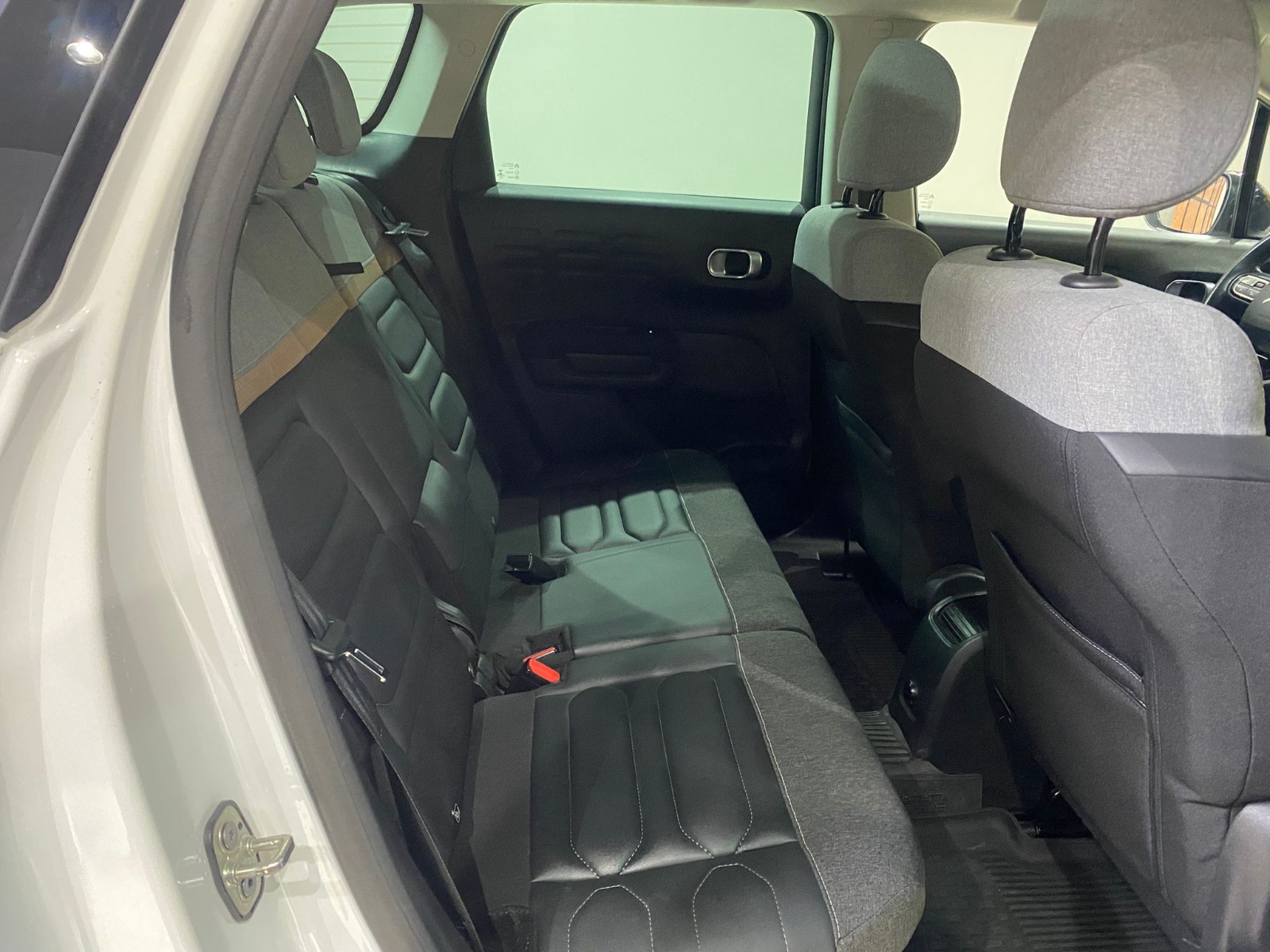 2022 Benzin Otomatik Citroen C3 AirCross Beyaz Gürel Tasarım Aksesuar Otomotiv San. Tic. Ltd. Şti.