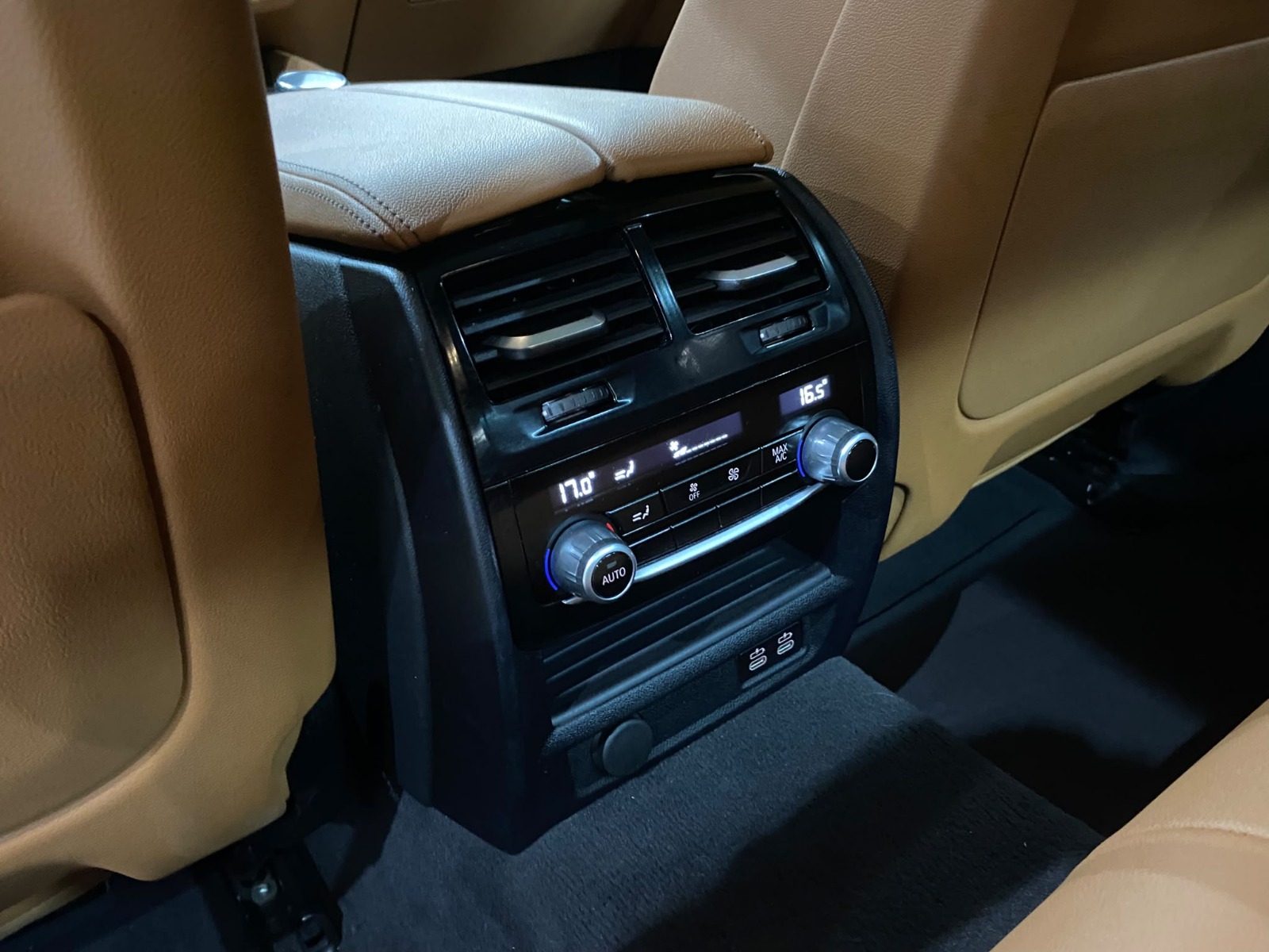 2023 Benzin Otomatik BMW 5 Serisi Gri Gürel Tasarım Aksesuar Otomotiv San. Tic. Ltd. Şti.