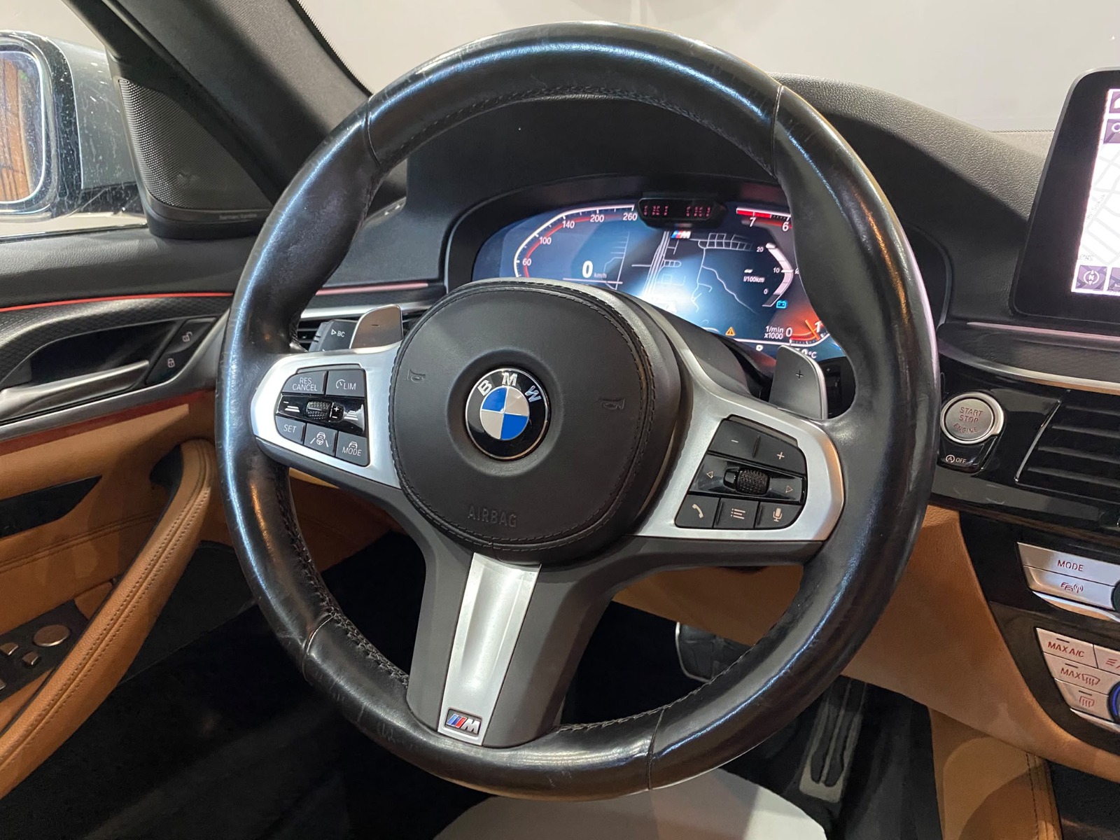 2023 Benzin Otomatik BMW 5 Serisi Gri Gürel Tasarım Aksesuar Otomotiv San. Tic. Ltd. Şti.