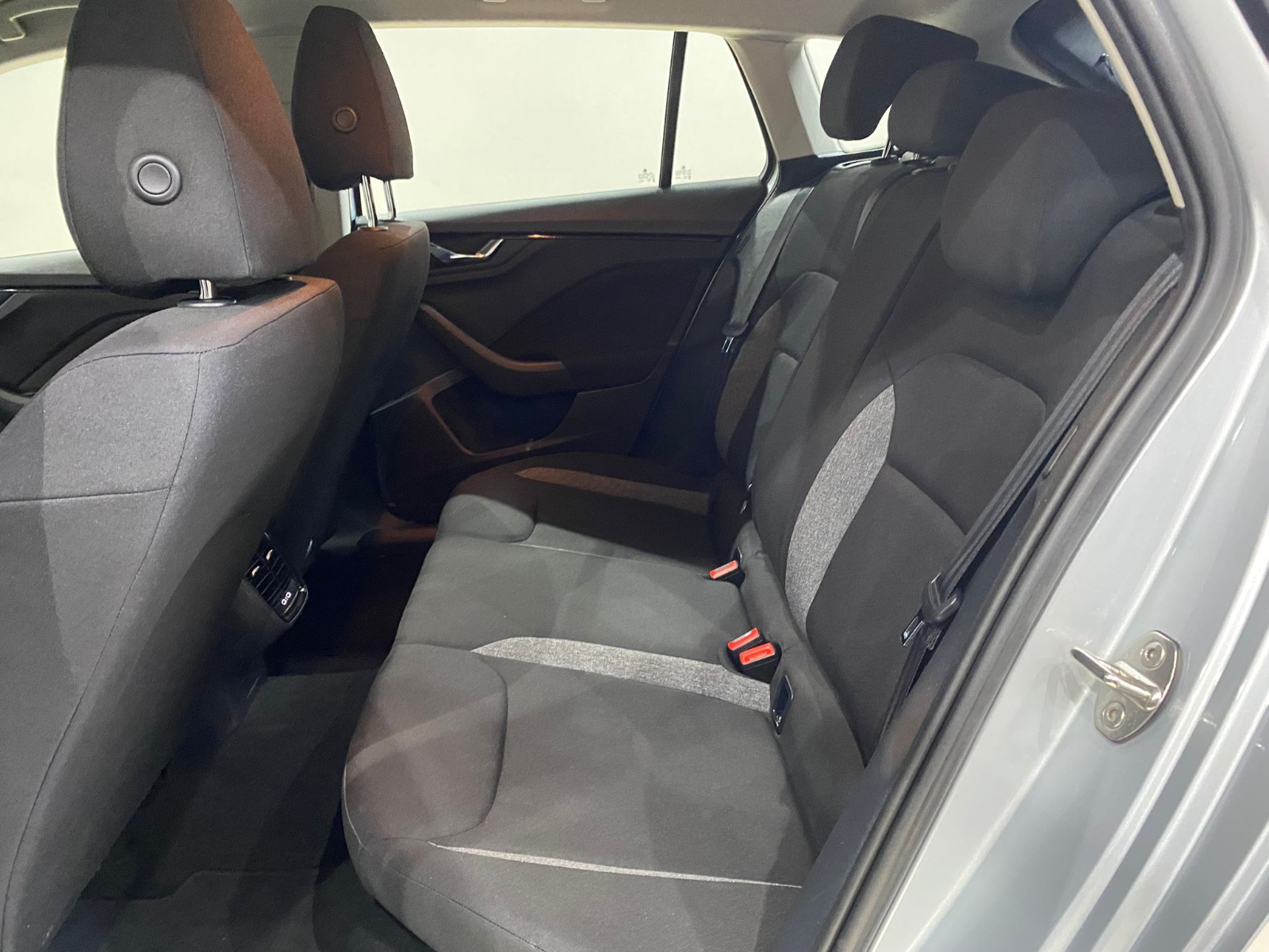 2025 Benzin Otomatik Skoda Scala Gümüş Gri Gürel Tasarım Aksesuar Otomotiv San. Tic. Ltd. Şti.