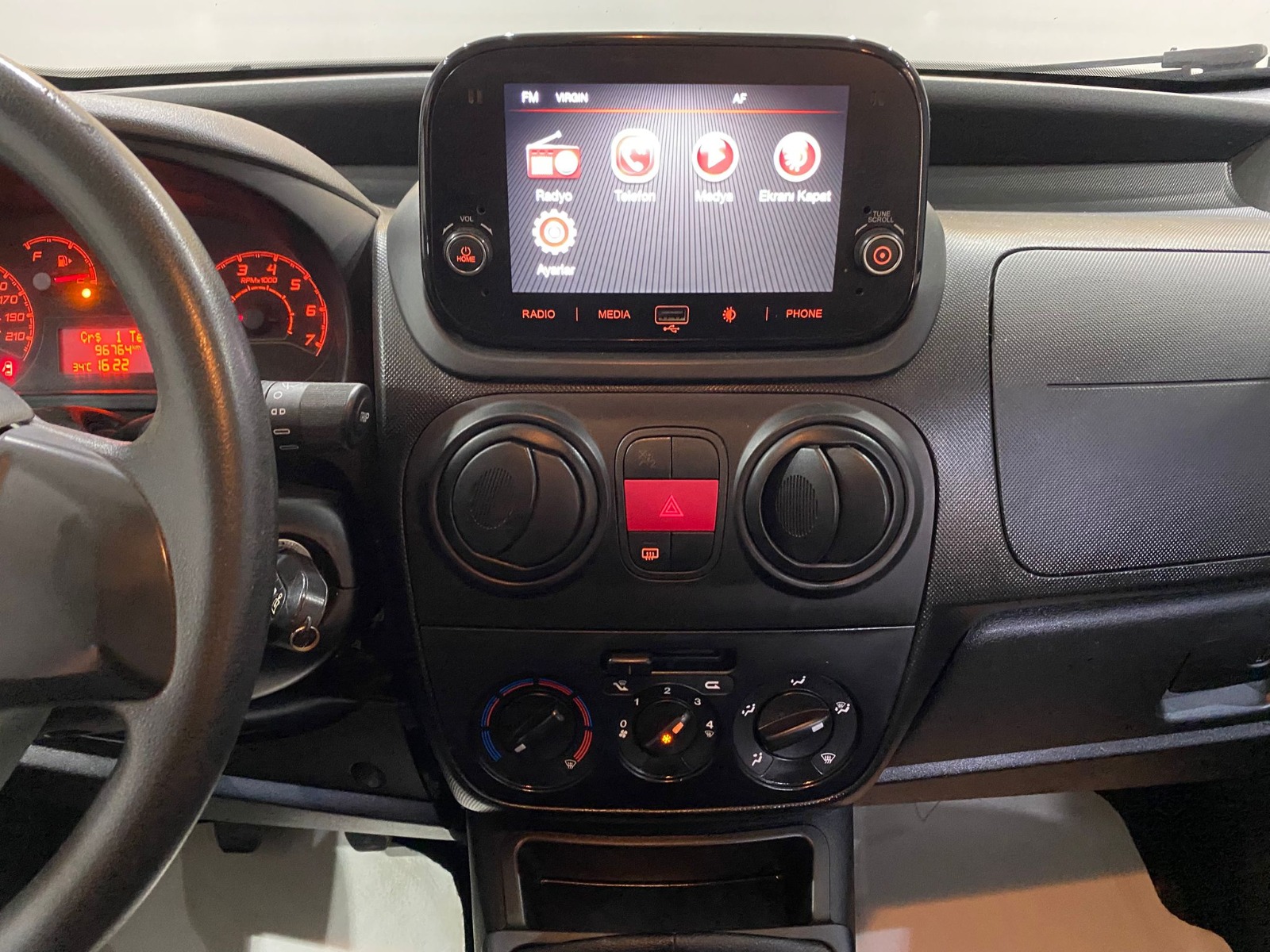 2022 Dizel Manuel Fiat Fiorino Combi Beyaz Gürel Tasarım Aksesuar Otomotiv San. Tic. Ltd. Şti.