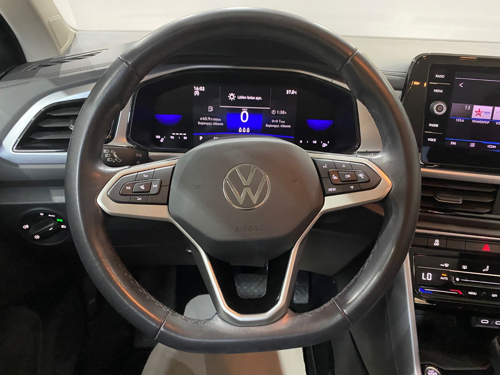 2022 Benzin Otomatik Volkswagen T-Roc Beyaz Gürel Tasarım Aksesuar Otomotiv San. Tic. Ltd. Şti.