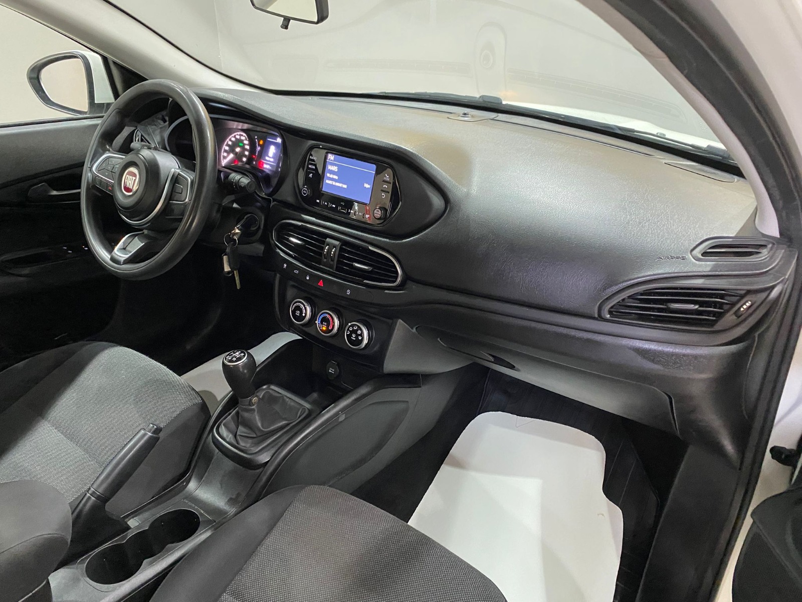 2023 Dizel Manuel Fiat Egea Beyaz Gürel Tasarım Aksesuar Otomotiv San. Tic. Ltd. Şti.