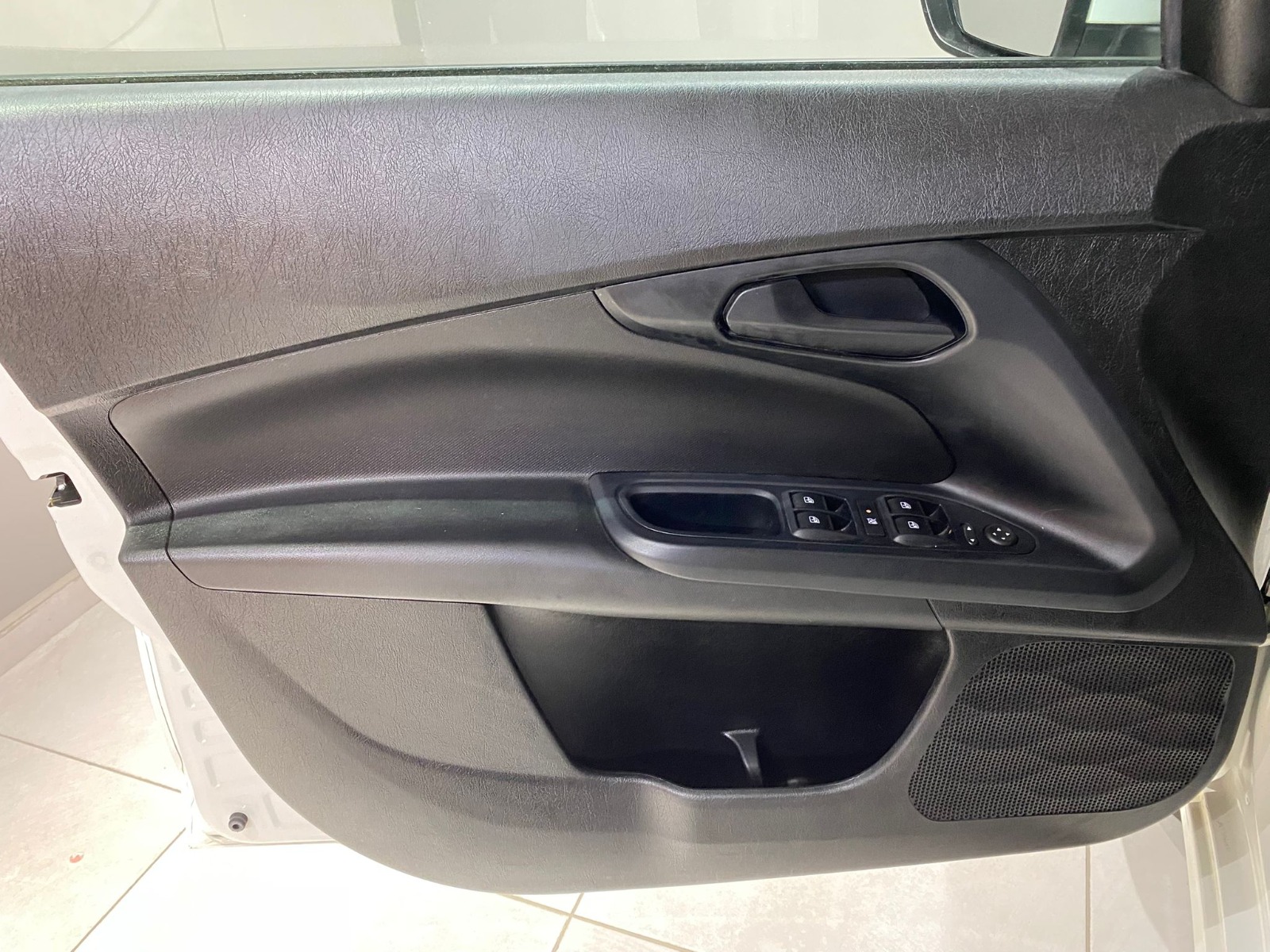 2023 Dizel Manuel Fiat Egea Beyaz Gürel Tasarım Aksesuar Otomotiv San. Tic. Ltd. Şti.