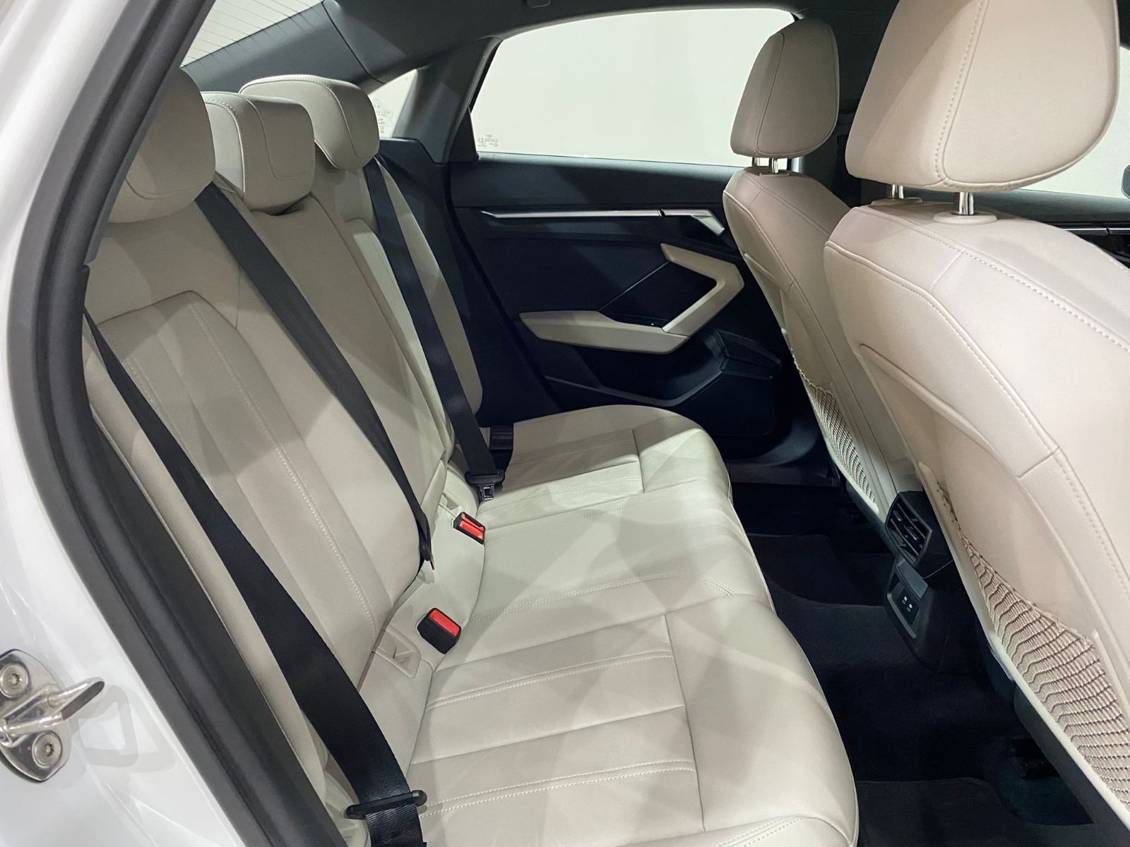 2022 MHEV Otomatik Audi A3 Beyaz Gürel Tasarım Aksesuar Otomotiv San. Tic. Ltd. Şti.