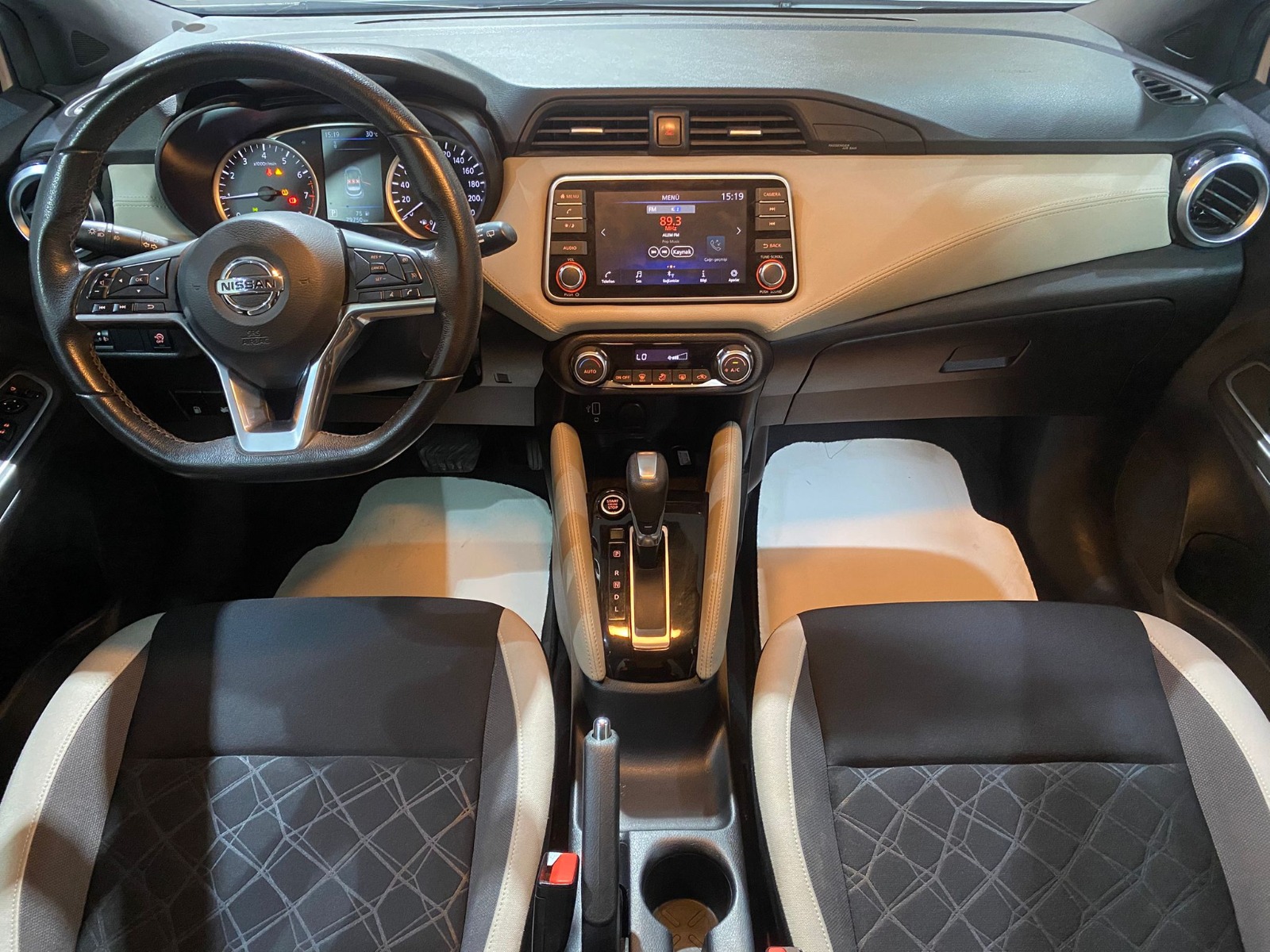 2022 Benzin Otomatik Nissan Micra Beyaz Gürel Tasarım Aksesuar Otomotiv San. Tic. Ltd. Şti.