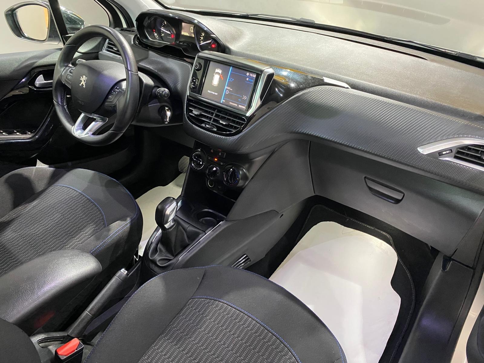 2020 Dizel Manuel Peugeot 208 Beyaz Gürel Tasarım Aksesuar Otomotiv San. Tic. Ltd. Şti.