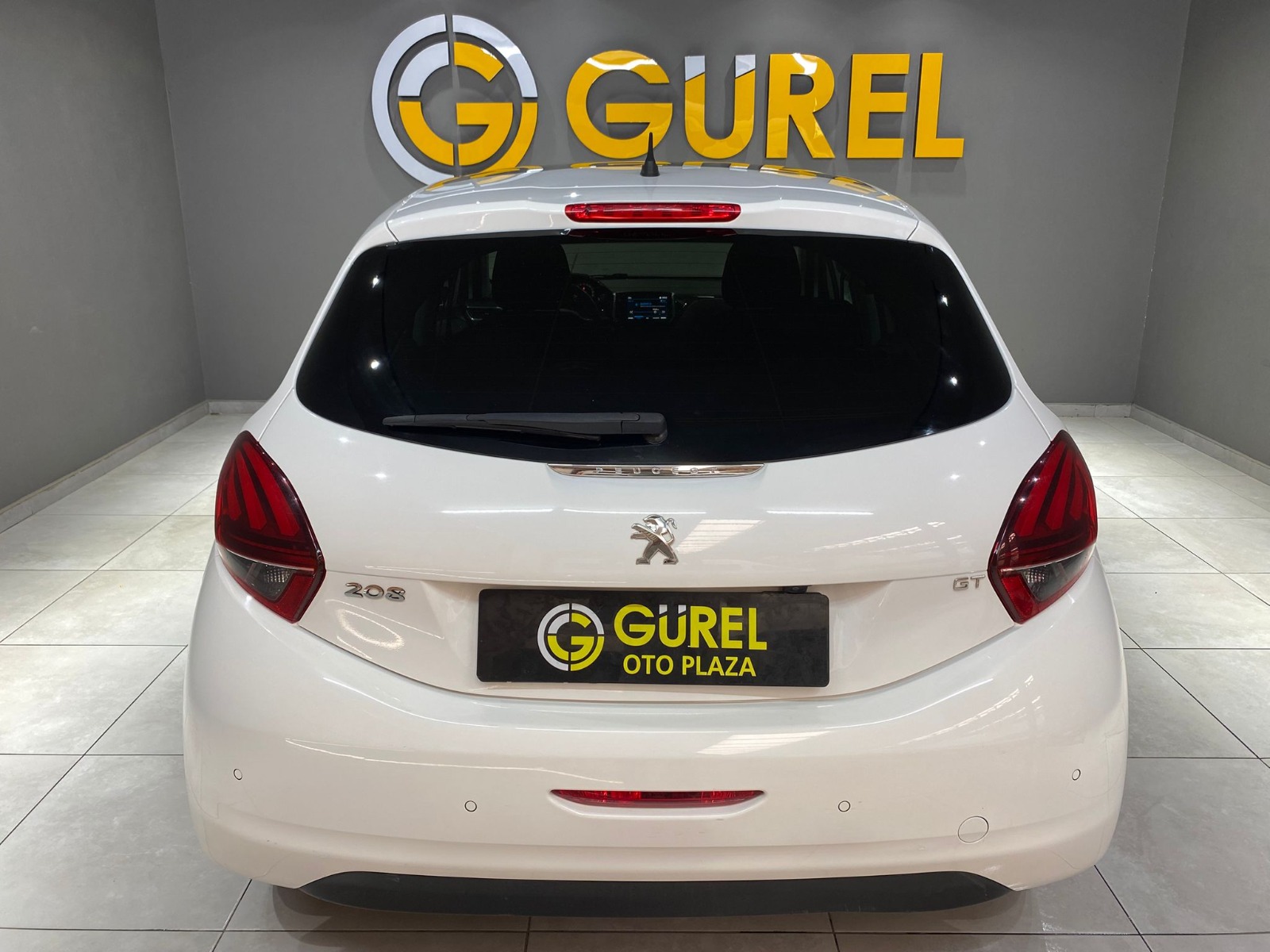 2020 Dizel Manuel Peugeot 208 Beyaz Gürel Tasarım Aksesuar Otomotiv San. Tic. Ltd. Şti.