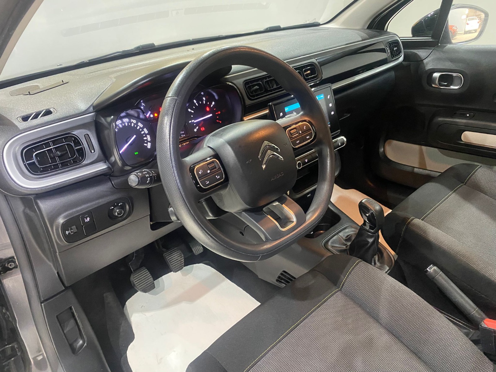 2020 Benzin Manuel Citroen C3 Gri Gürel Tasarım Aksesuar Otomotiv San. Tic. Ltd. Şti.