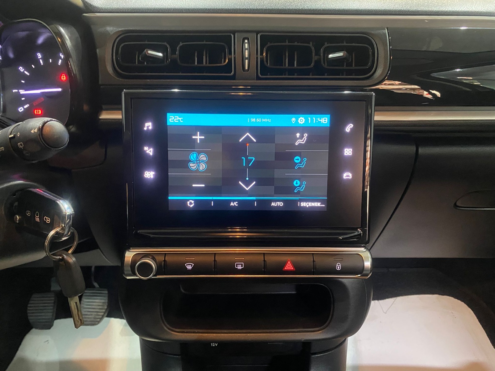 2020 Benzin Manuel Citroen C3 Gri Gürel Tasarım Aksesuar Otomotiv San. Tic. Ltd. Şti.