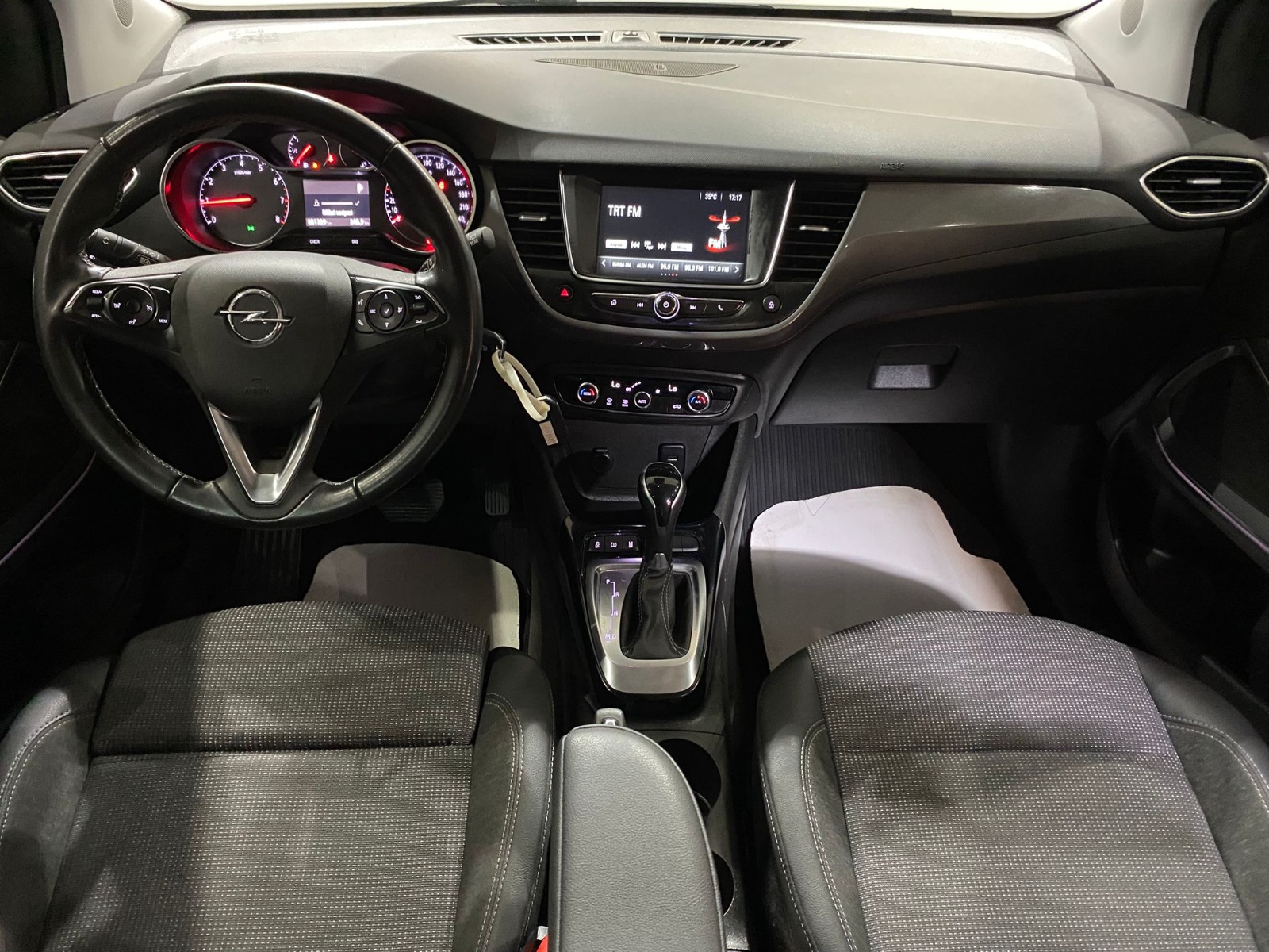 2022 Benzin Otomatik Opel Crossland Gri Gürel Tasarım Aksesuar Otomotiv San. Tic. Ltd. Şti.