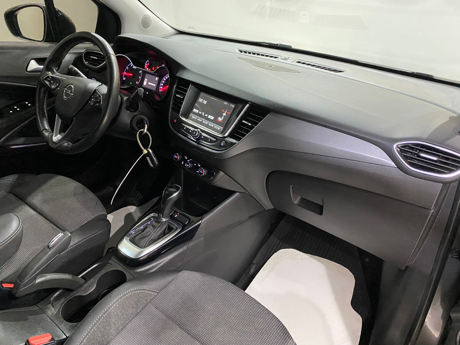 2022 Benzin Otomatik Opel Crossland Gri Gürel Tasarım Aksesuar Otomotiv San. Tic. Ltd. Şti.